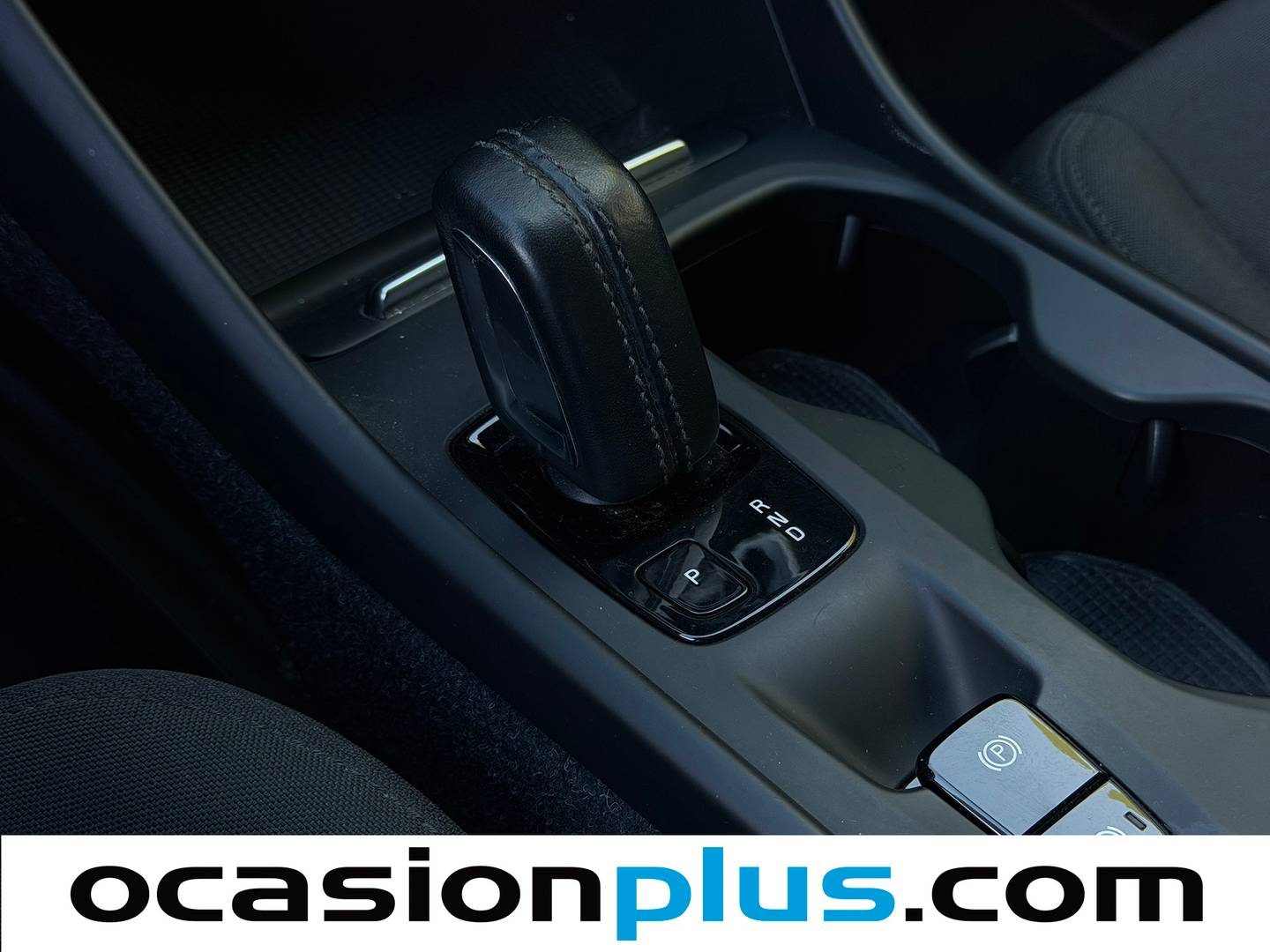 Volvo XC40 Volvo XC40 T3 Momentum Pro Auto (163 CV) de segunda mano