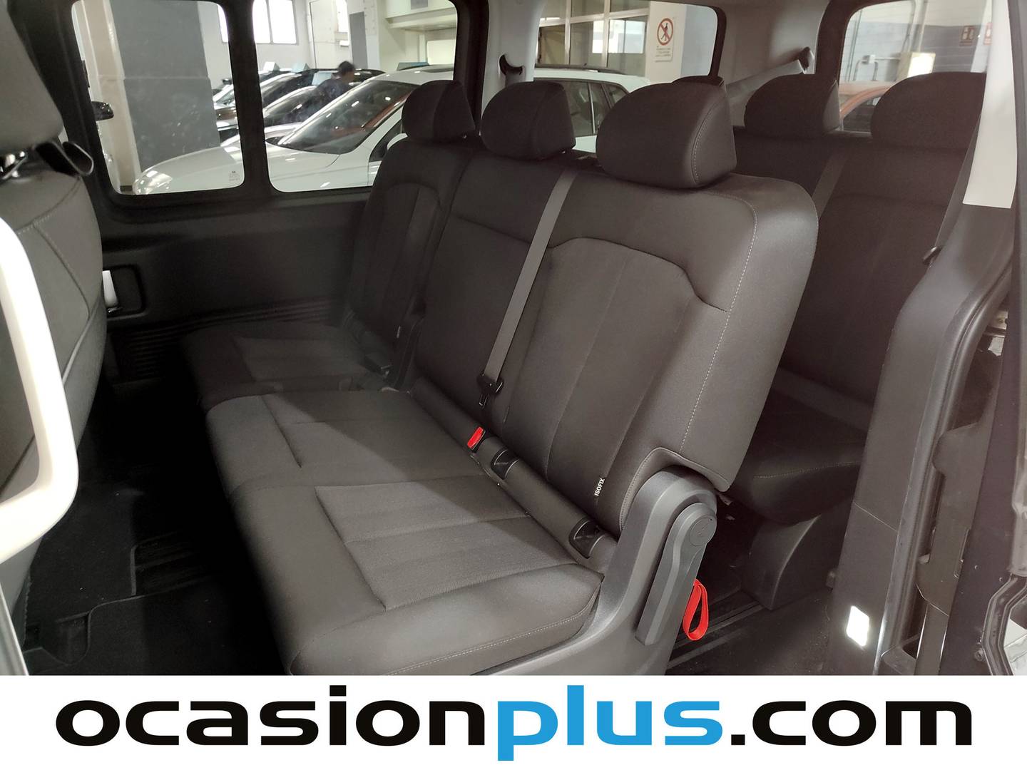 Foto Hyundai Staria Hyundai Staria 2.2 CRDI Maxx 9S  (177 CV) 9 Plazas