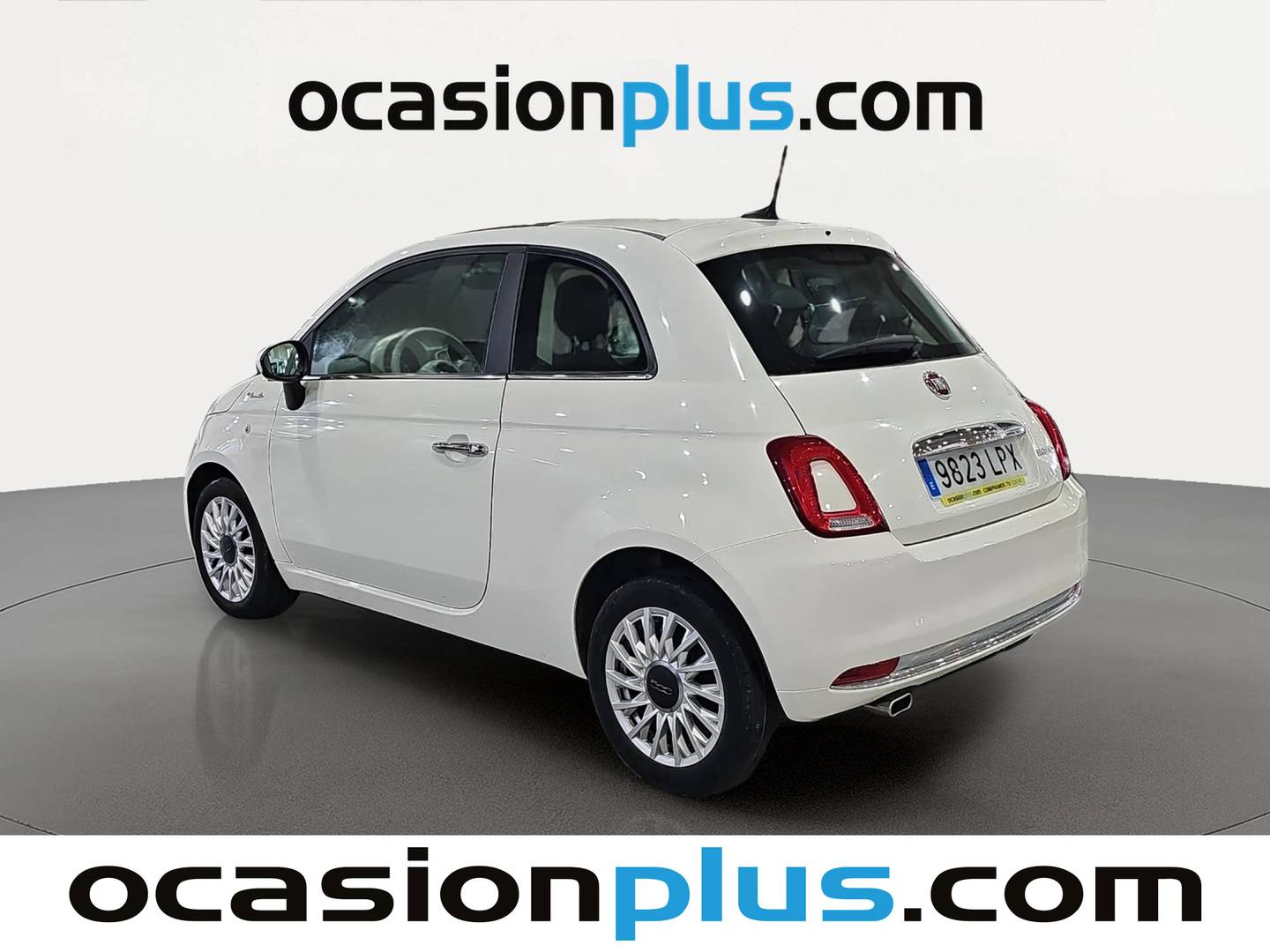 Foto trasera Fiat 500 Fiat 500 1.0 Hybrid Dolcevita (70 CV) derecha