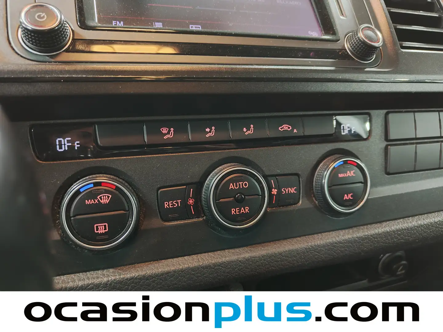 Foto Volkswagen Caravelle Volkswagen Caravelle Comfortline 2.0 TDI Corto BMT (150 CV) DSG 7 Plazas