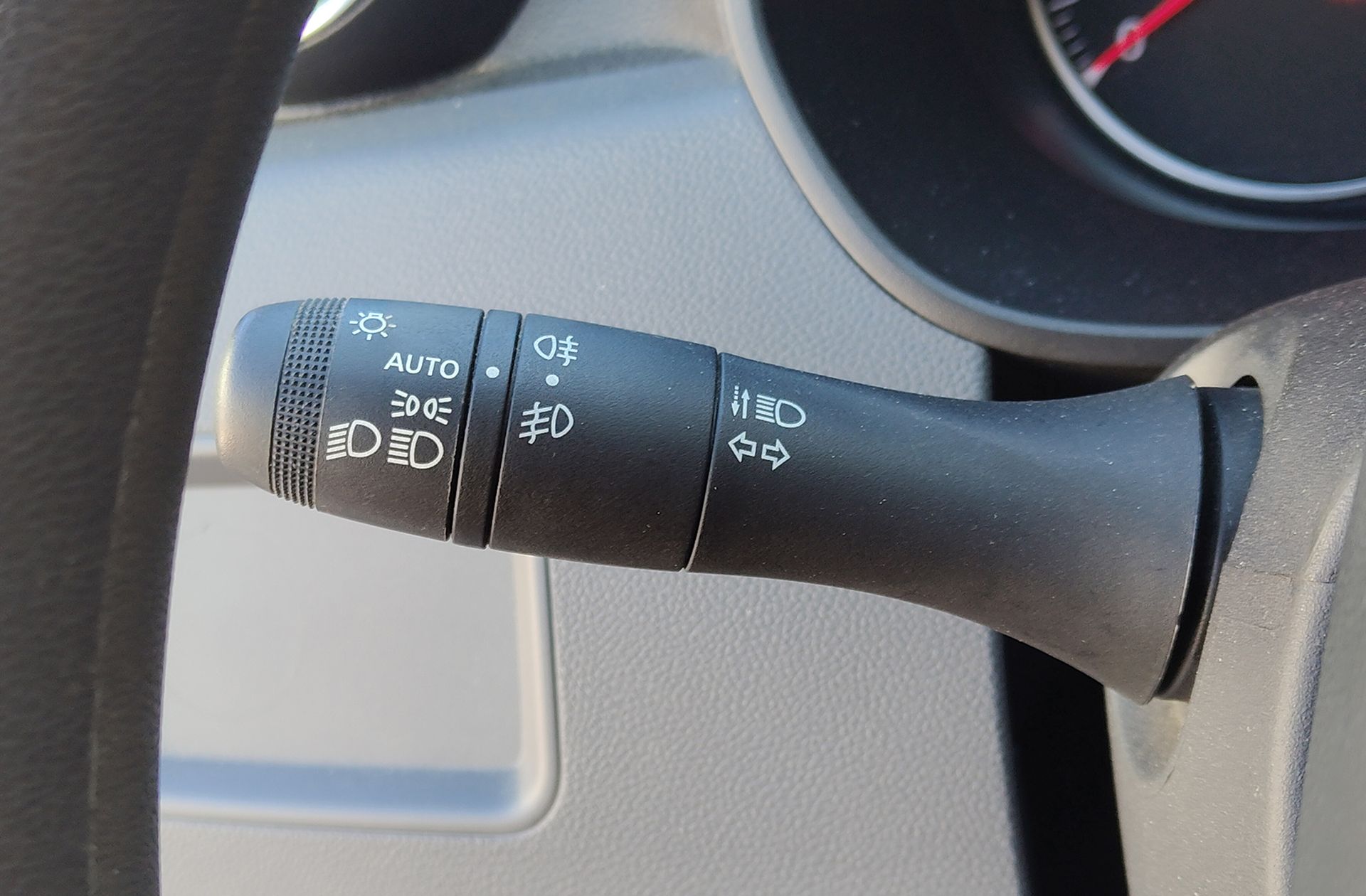 Dacia Duster Essential TCe 4x2 GPF - foto 23