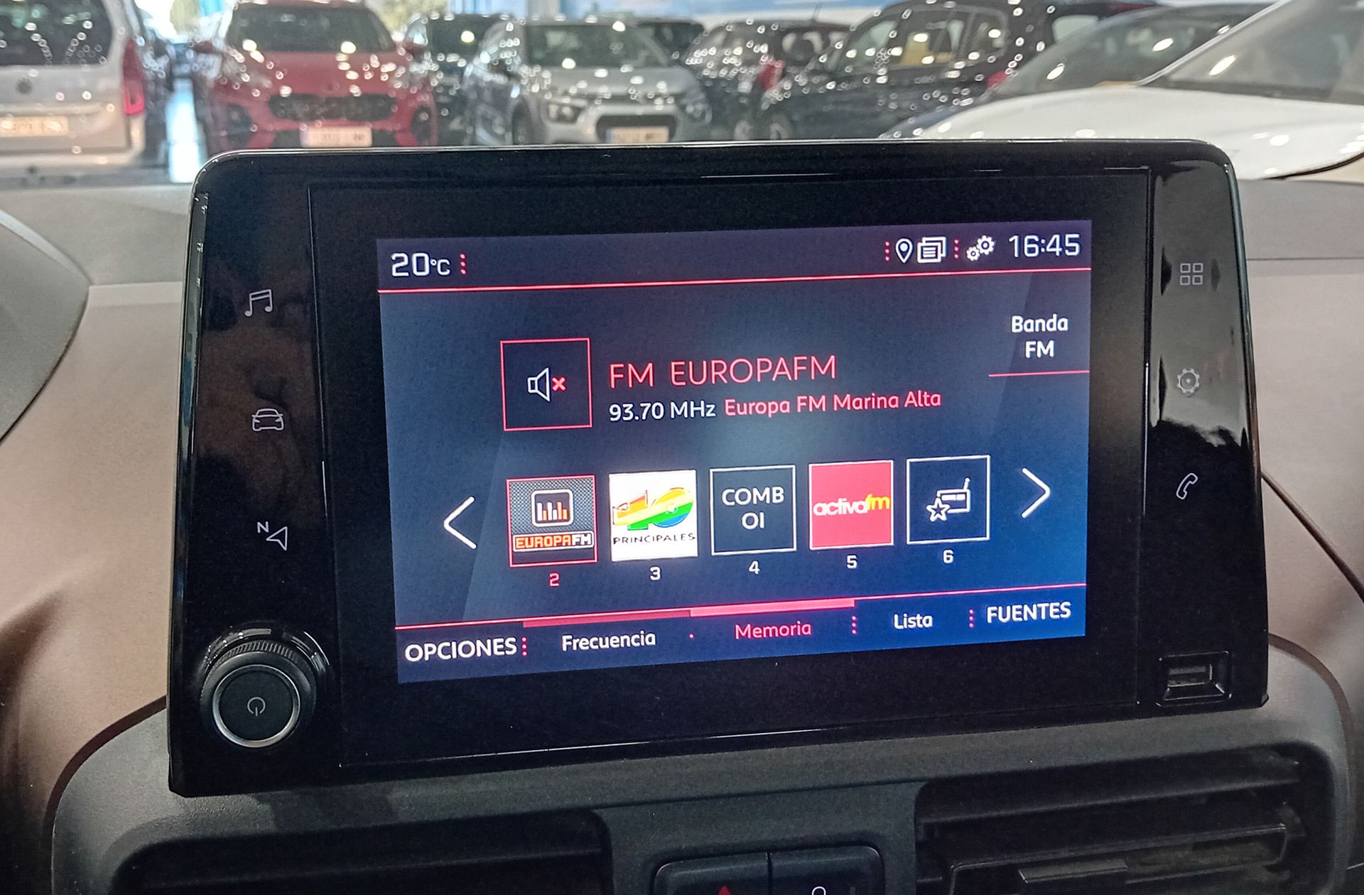 Peugeot Rifter BlueHDi 130 GT Line Standard - foto 24