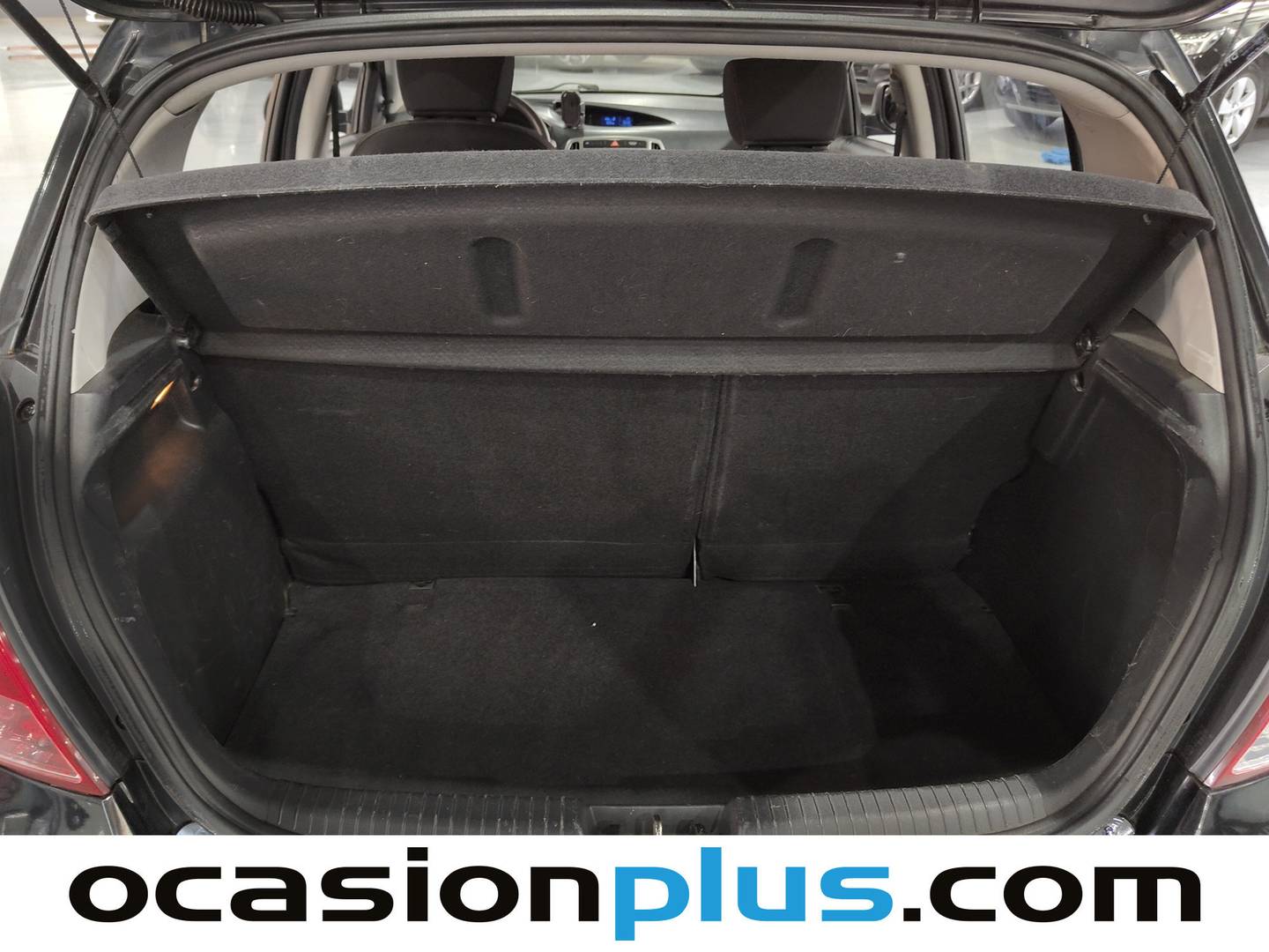 Foto asientos delanteros Hyundai i20 Hyundai i20 1.2 City S (85 CV)
