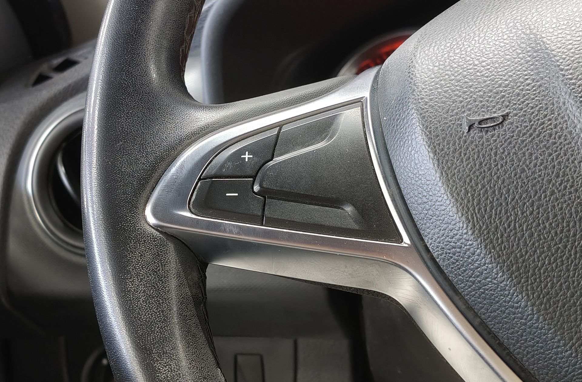 Dacia Sandero Serie Limitada Xplore TCe GLP - foto 27