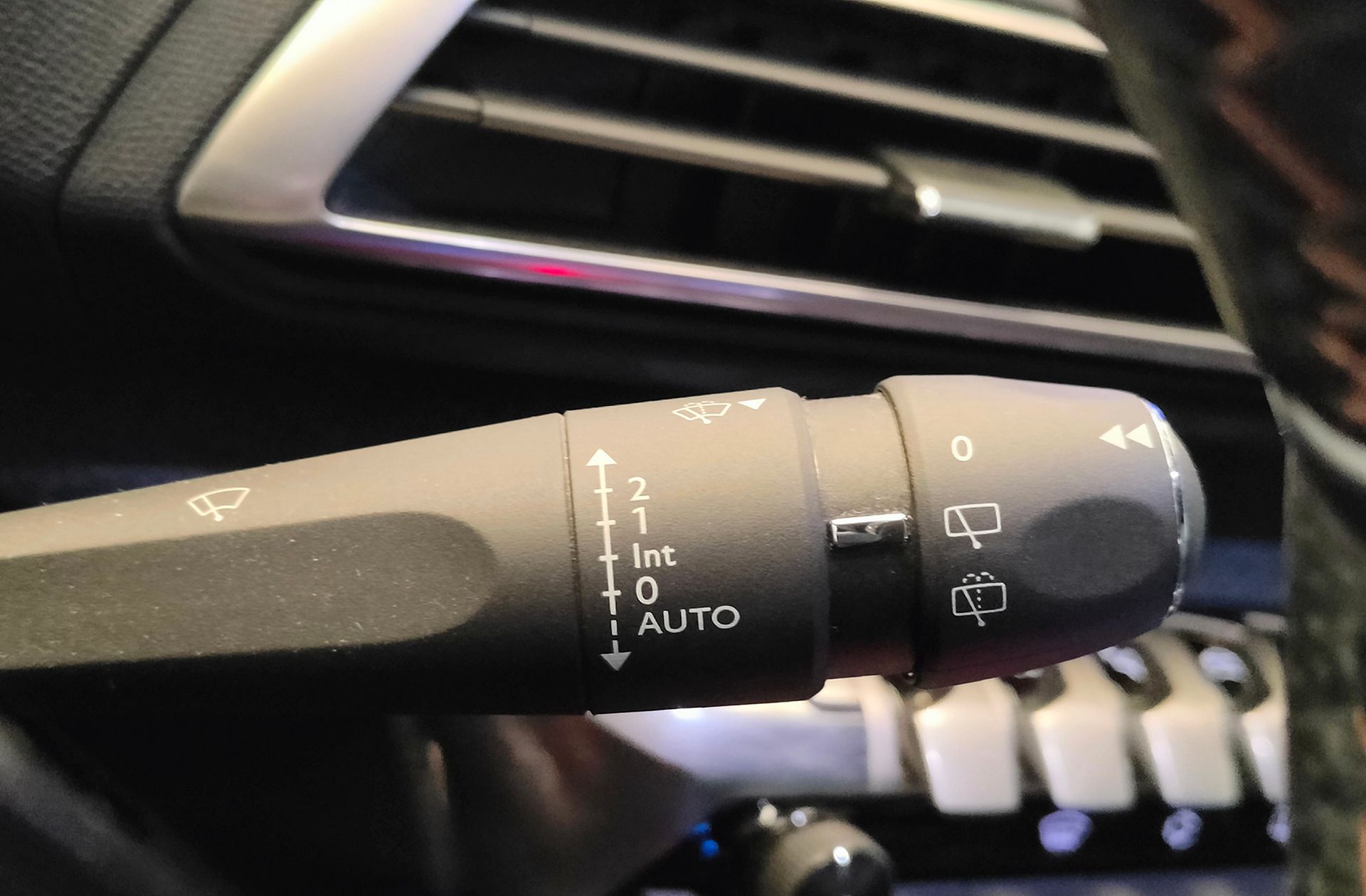 Peugeot 3008 BlueHDi 130 GT Line - foto 32