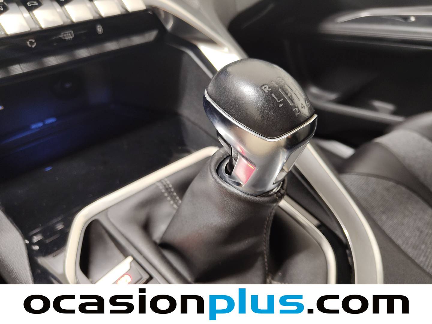 Peugeot 5008 Peugeot 5008 PureTech 130 S&S Allure (130 CV) de segunda mano