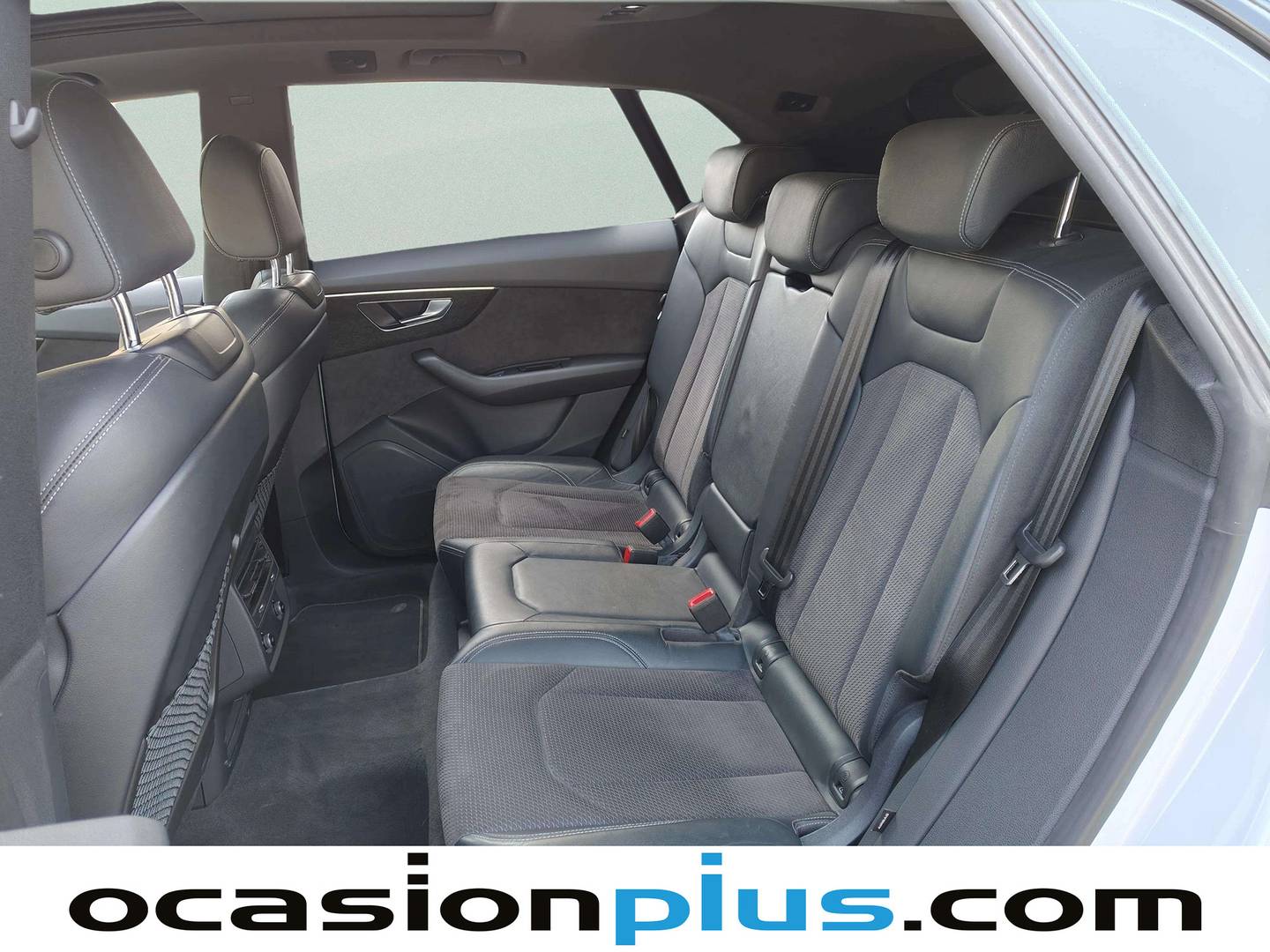 Foto asientos traseros Audi Q8 Audi Q8 50 TDI quattro (286 CV) tiptronic Pack S-Line