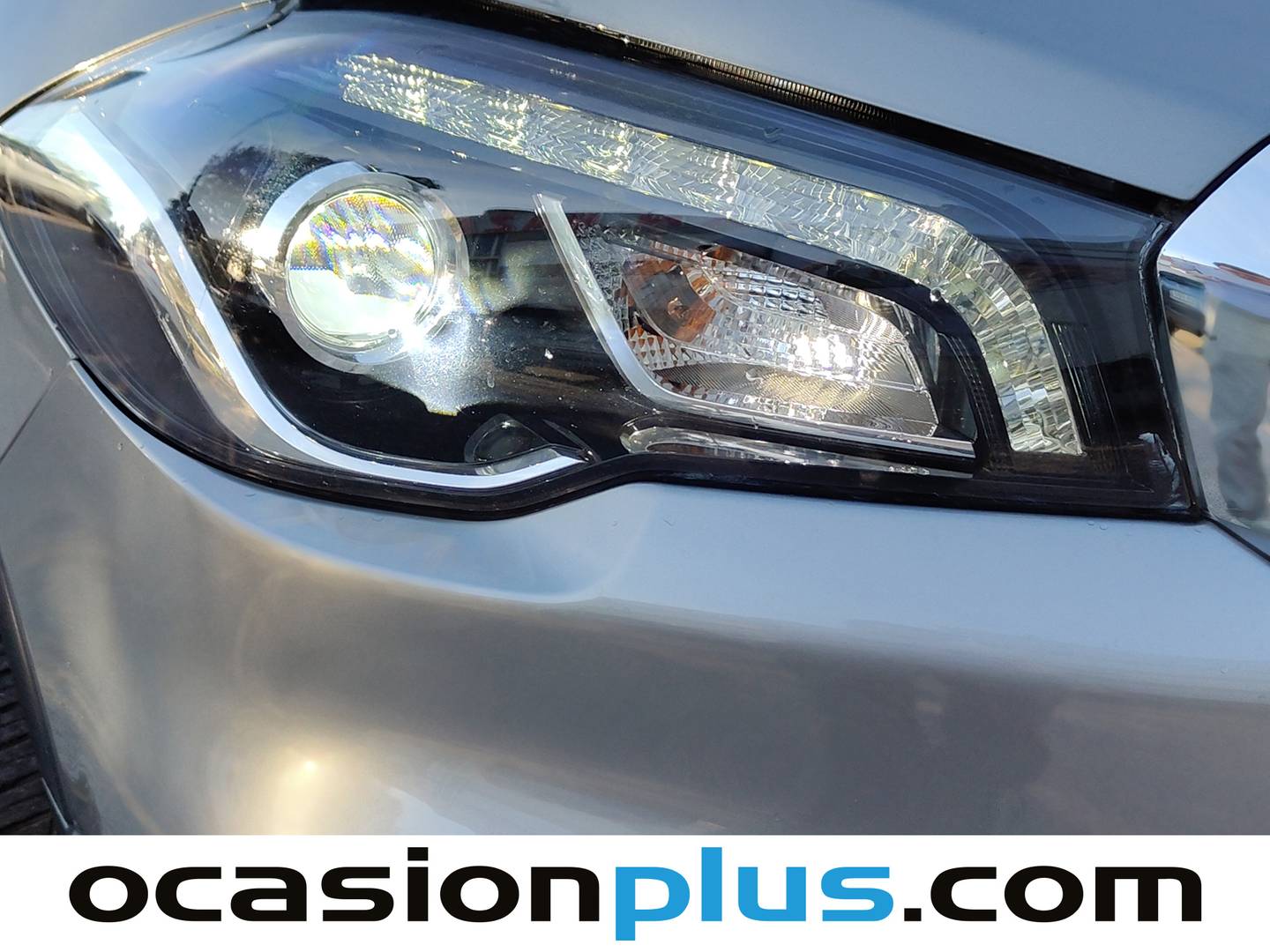 Paquetes del Suzuki SX4 S-Cross Suzuki S-Cross 1.4 DITC GLX Auto (140 CV)