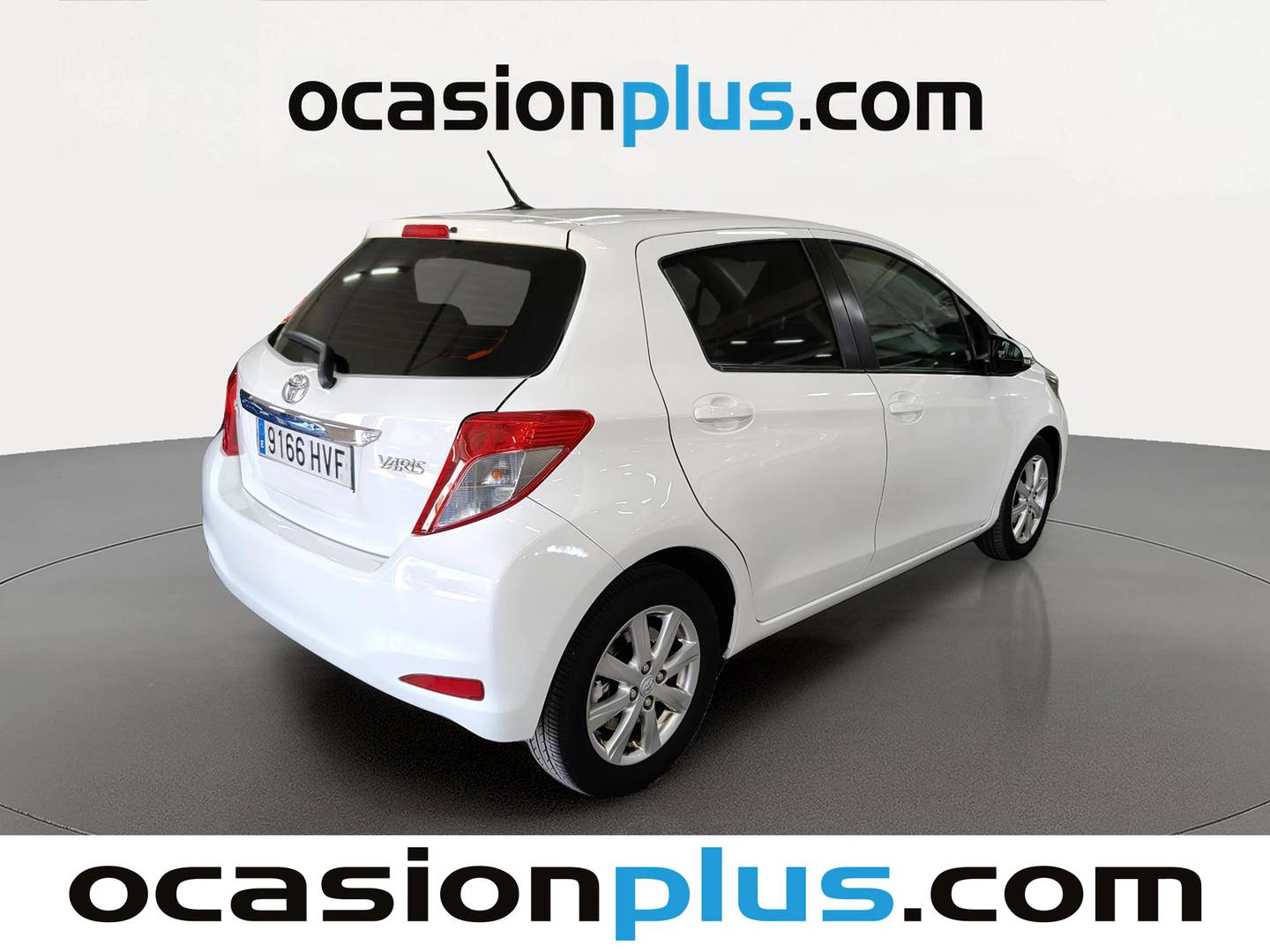 Foto trasera Toyota Yaris Toyota Yaris 90D Active (90 CV) derecha