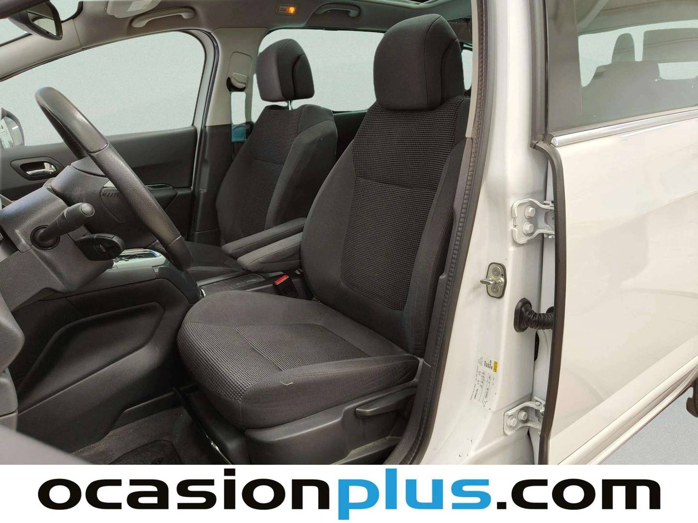 Peugeot 5008 Peugeot 5008 1.6 BlueHDi Allure EAT6 (120 CV) 7 Plazas 120cv