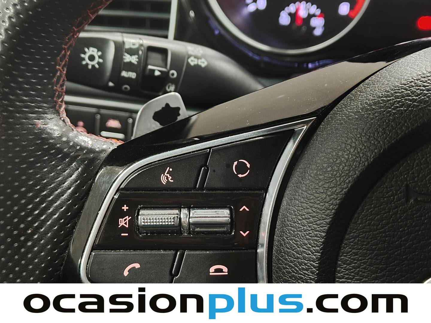 KIA ProCeed KIA ProCeed 1.6 T-GDI GT DCT (204 CV) seminuevo