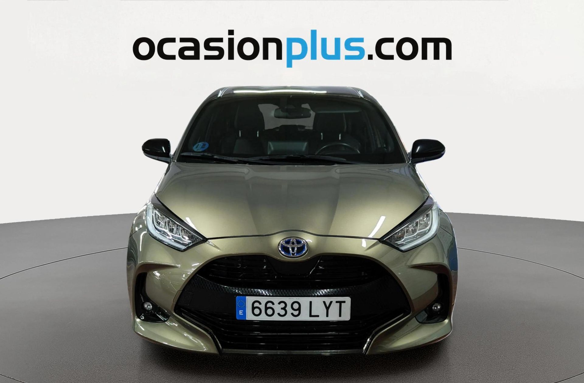 Toyota Yaris 120H Style - foto 12