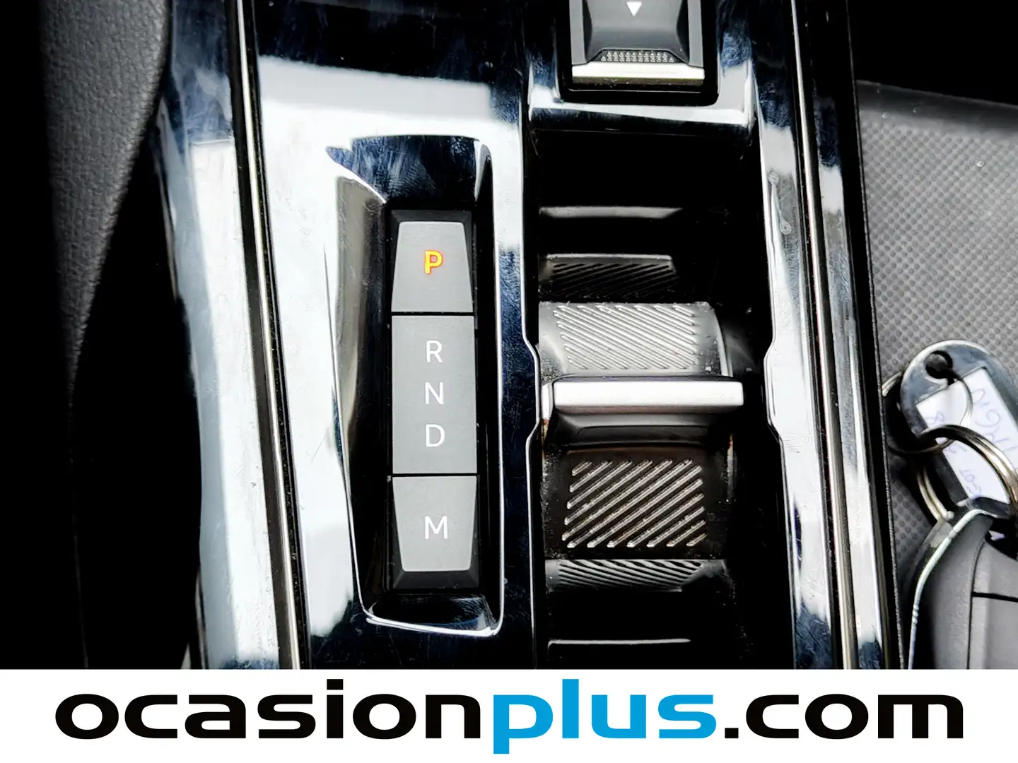 Foto Peugeot 3008 Peugeot 3008 PureTech 130 S&S Allure Pack EAT8 (130 CV)