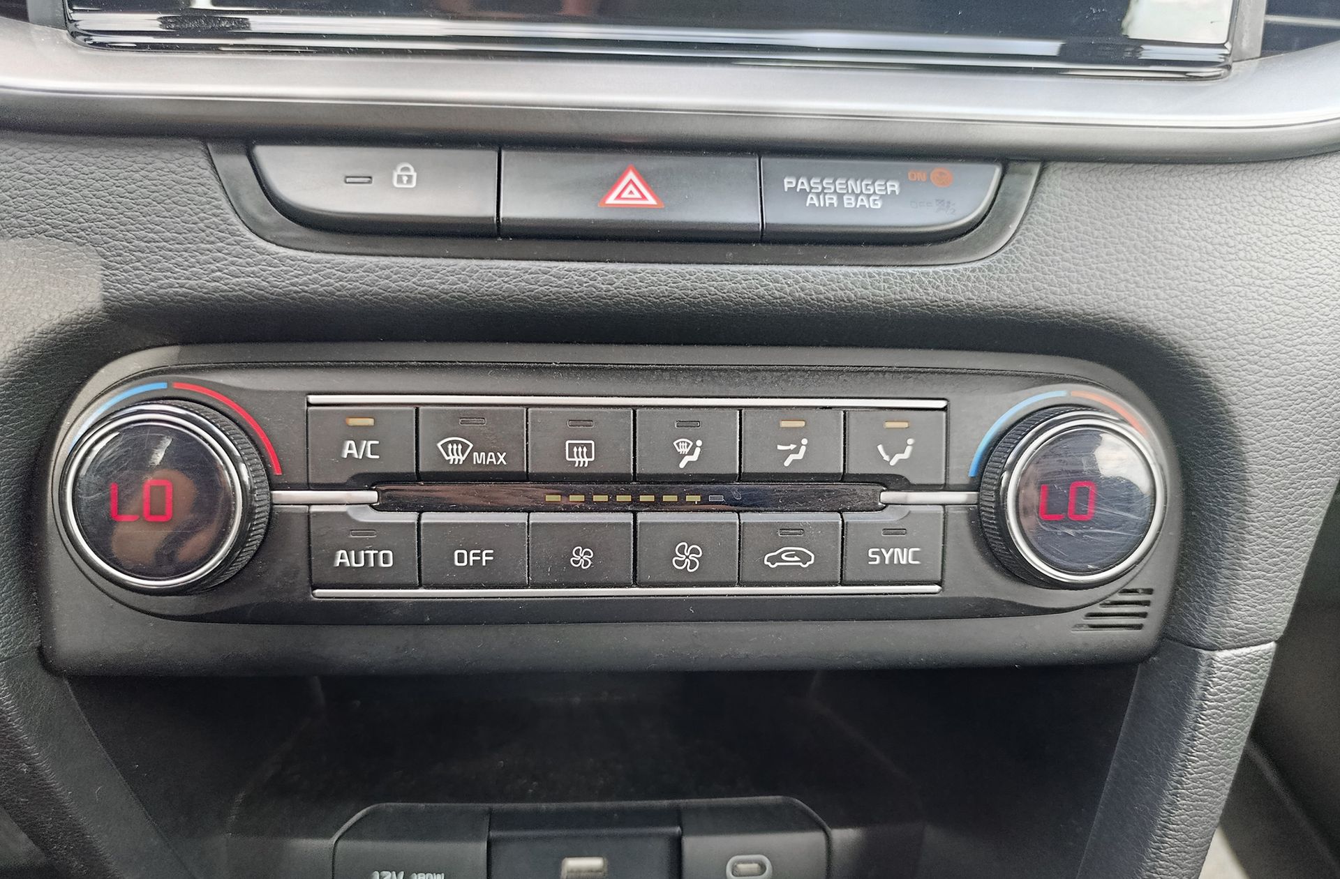 Kia Ceed 1.6 MHEV iMT Drive - foto 33