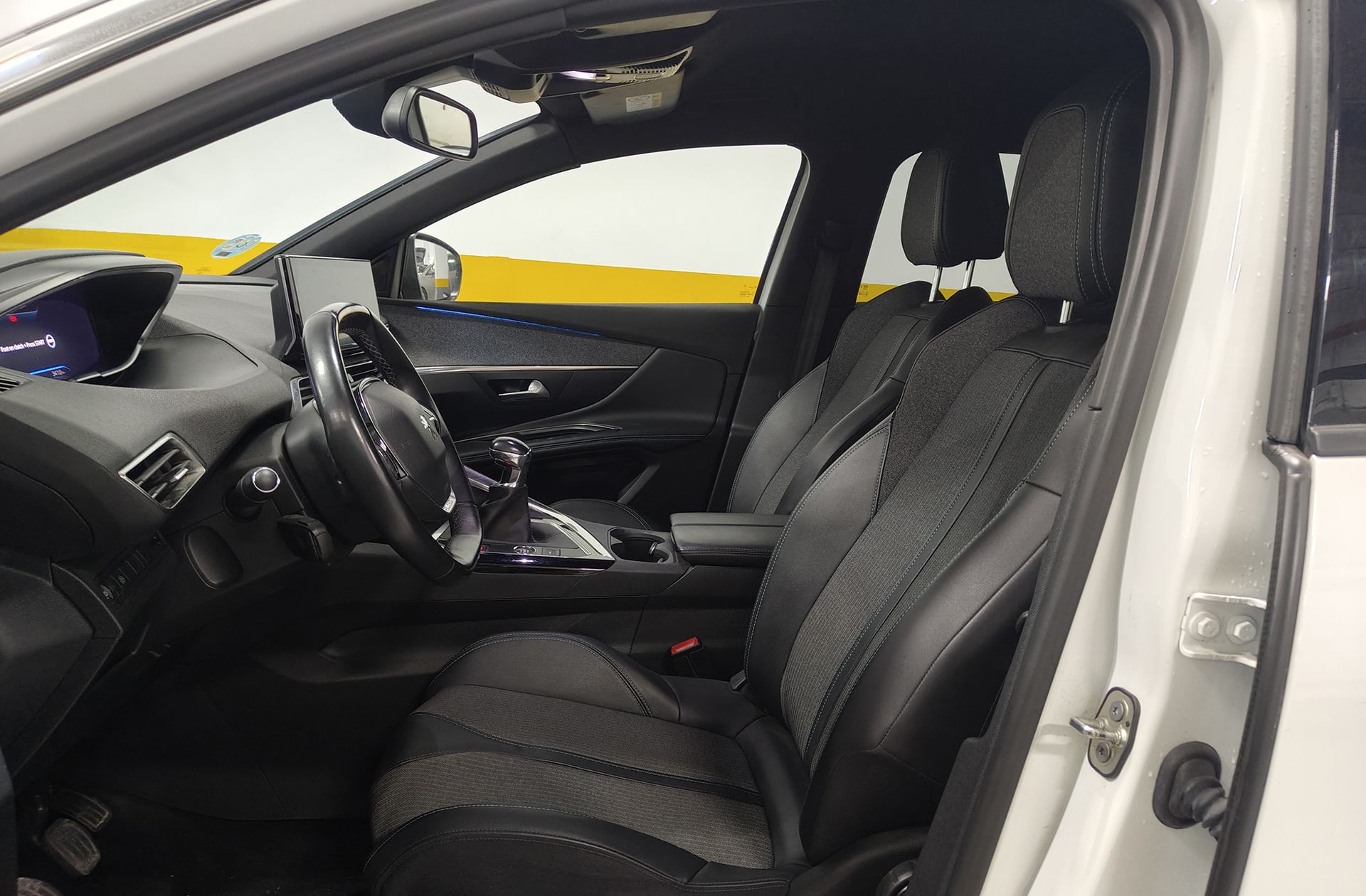 Peugeot 3008 PureTech 130 Allure Pack - foto 12