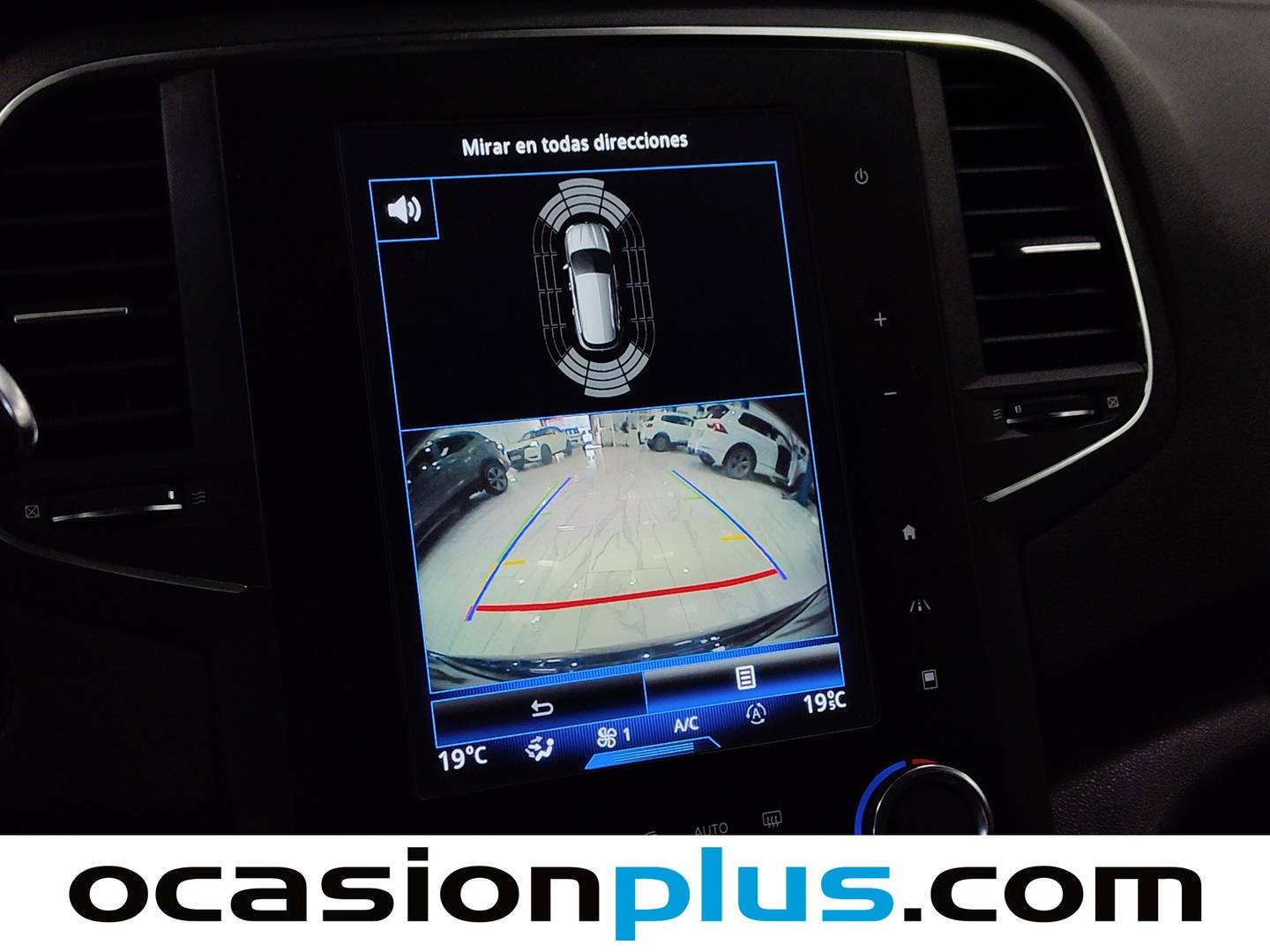 Equipamiento del Renault Mégane Renault Megane Zen TCe (140CV) GPF