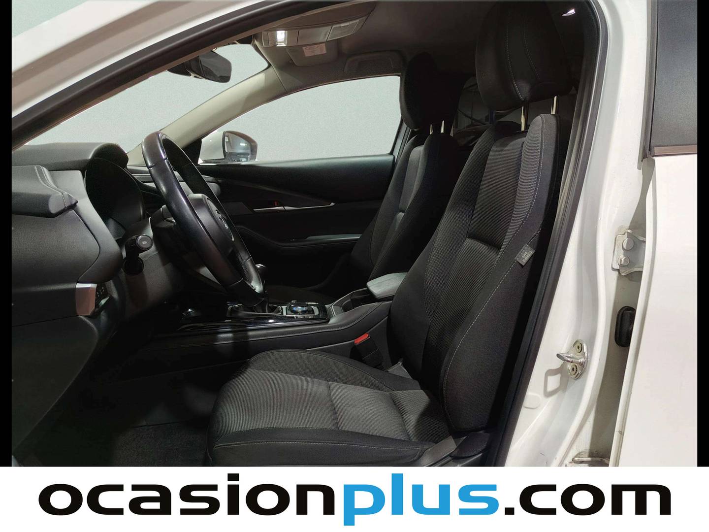 Foto asientos delanteros Mazda CX-30 Mazda CX-30 2.0 e-Skyactive G MHEV Prime-line (122 CV)