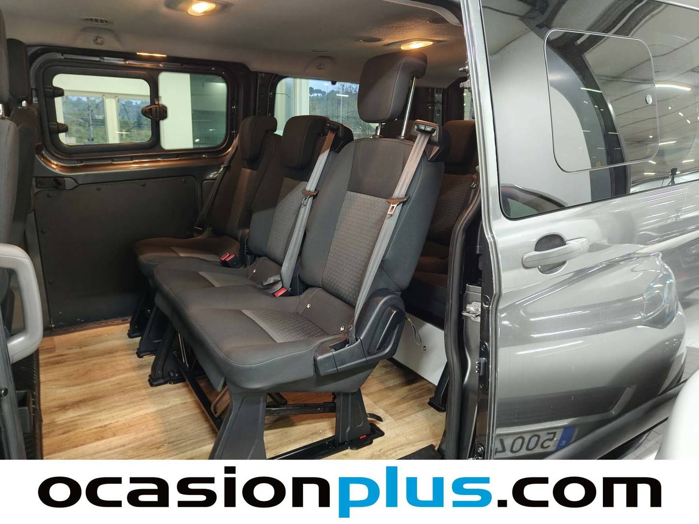 Foto Ford Transit Custom Ford Transit Custom Kombi 2.0 TDCI 320 L1 Trend  9 Plazas  (130 CV)