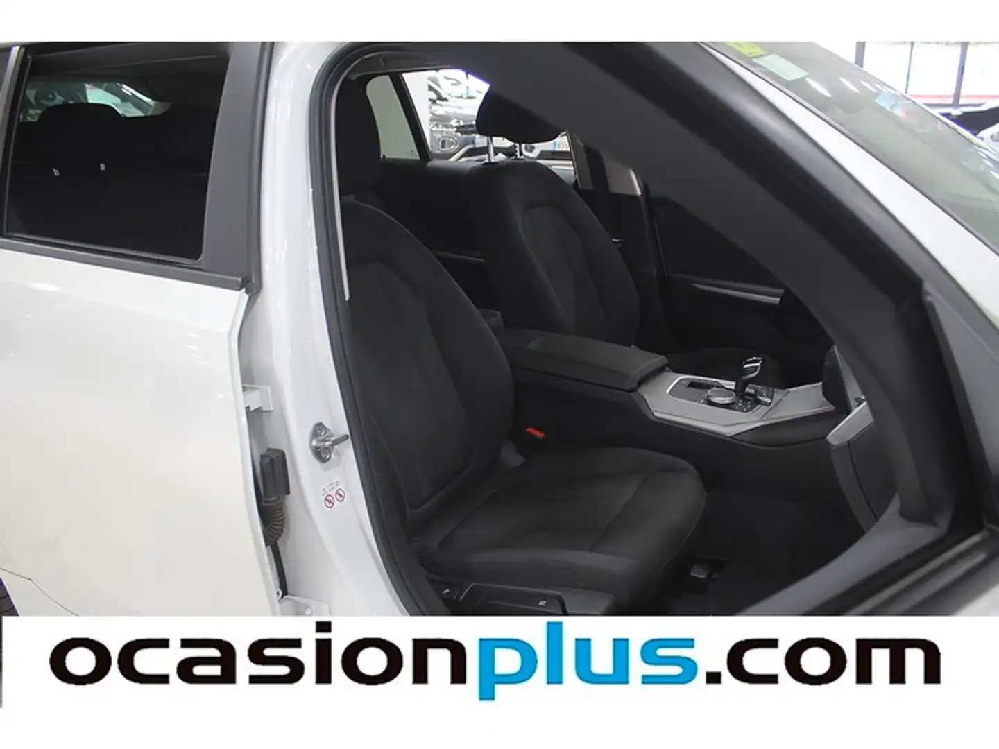 Foto BMW Serie 3 BMW Serie 3 318d Touring (150 CV)