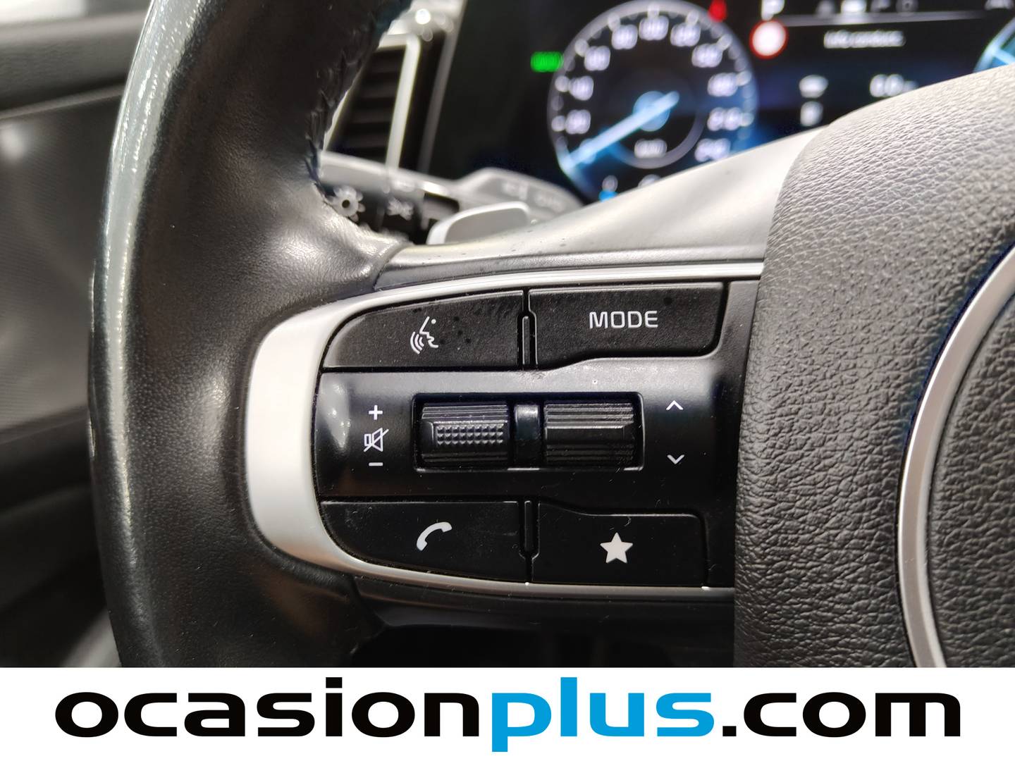 Foto KIA Sportage Kia Sportage 1.6 T-GDi HEV Tech 4x4 Auto (230 CV)