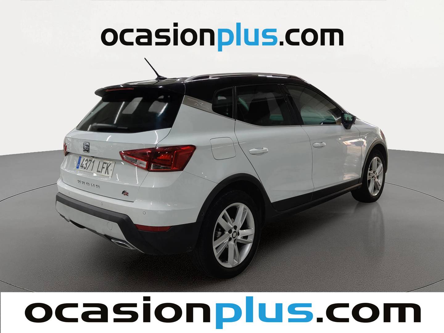 Foto trasera Seat Arona Seat Arona 1.0 TSI Ecomotive FR (115 CV) derecha