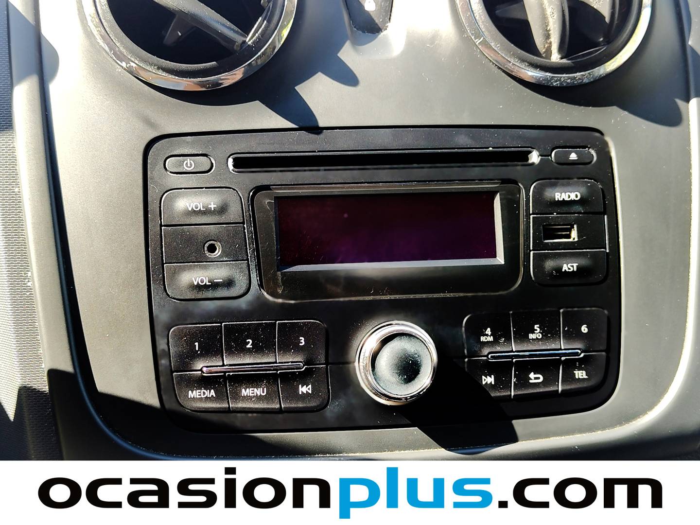Equipamiento del Dacia Sandero Dacia Sandero Ambiance dCi (75 CV)