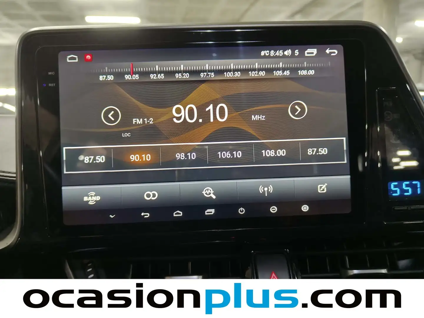 Foto Toyota C-HR Toyota C-HR 1.8 125H Advance (122 CV)