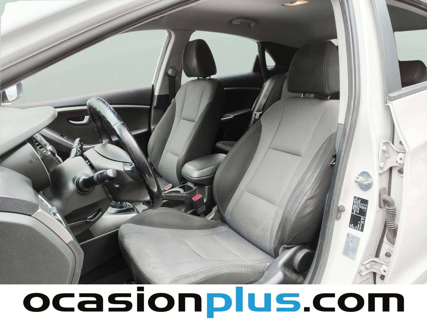 Foto Hyundai i30 Hyundai i30 1.4 Go ! (100 CV)