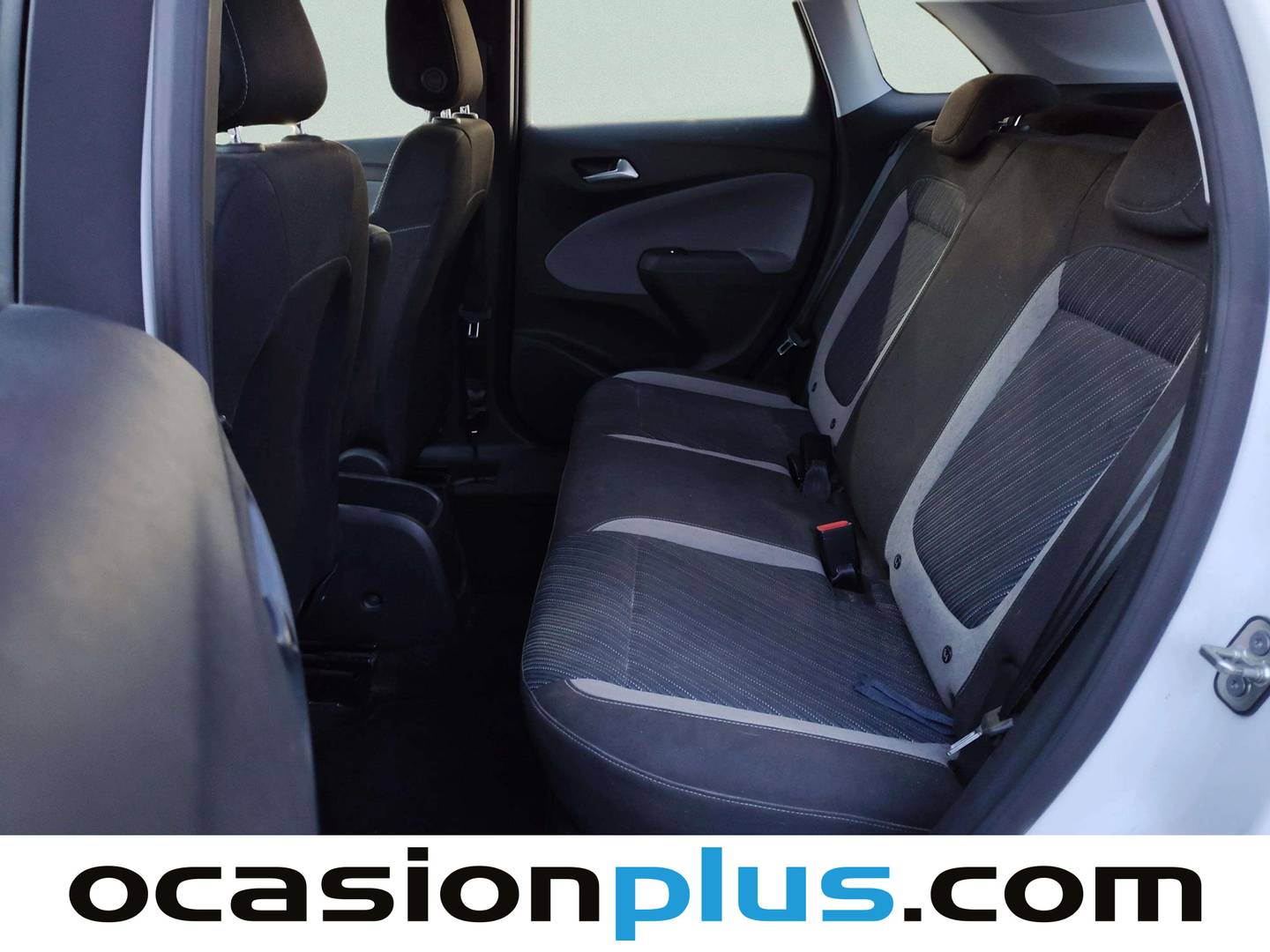 Foto asientos traseros Opel Crossland X Opel Crossland X 1.2 S&S Design Line 120 Aniversario Auto (110 CV)