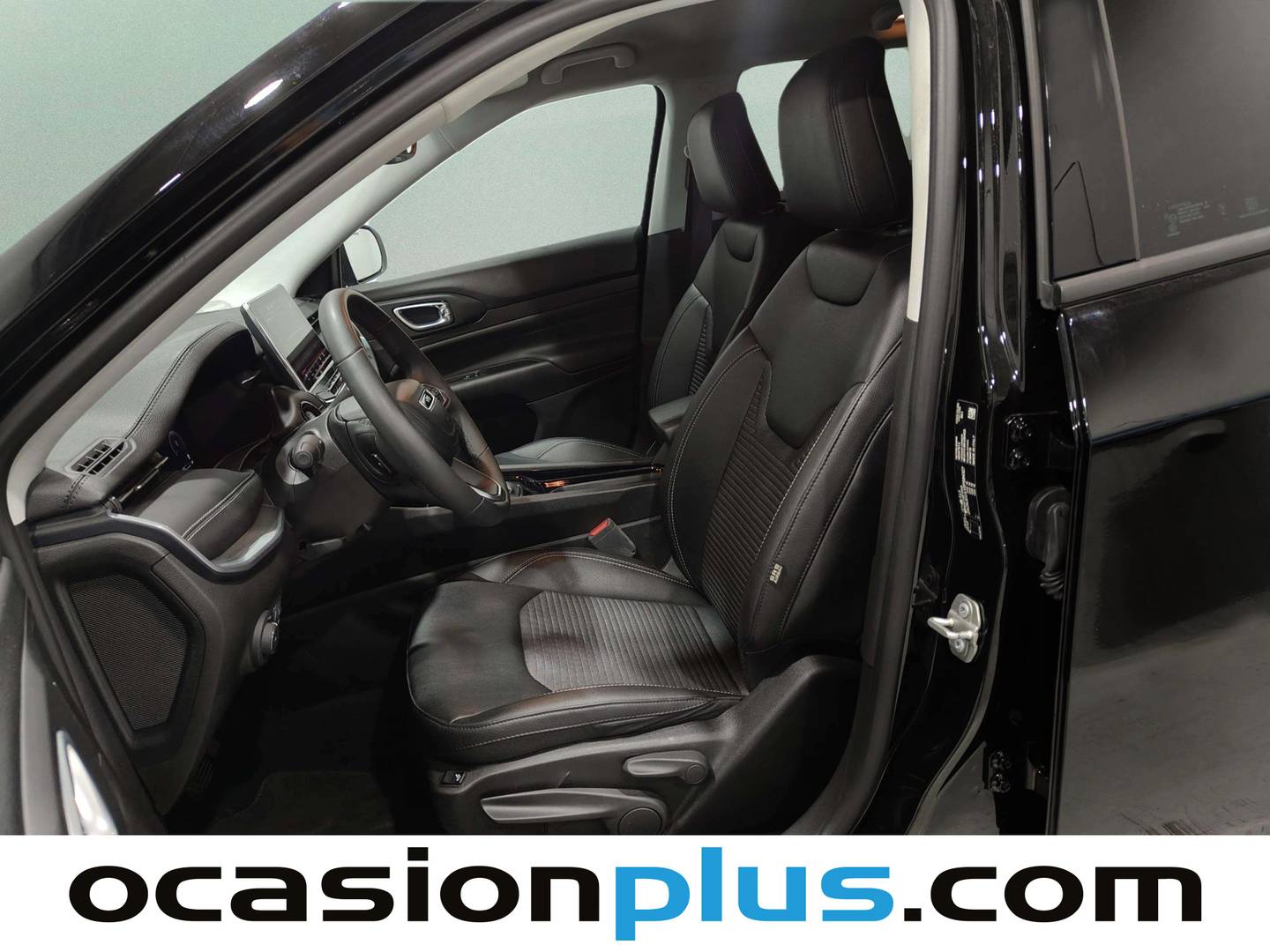 Foto asientos delanteros Jeep Compass Jeep Compass 1.5 MHEV Limited DCT (130 CV)