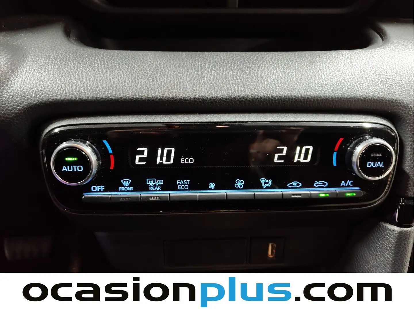 Foto Toyota Yaris Toyota Yaris 1.5 120H Style Plus (116 CV)