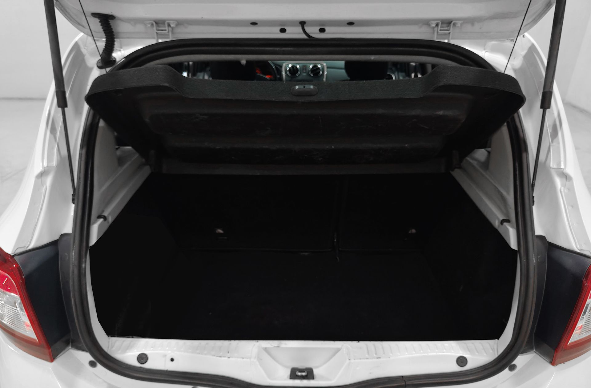 Dacia Sandero dCi 90 Stepway - foto 13