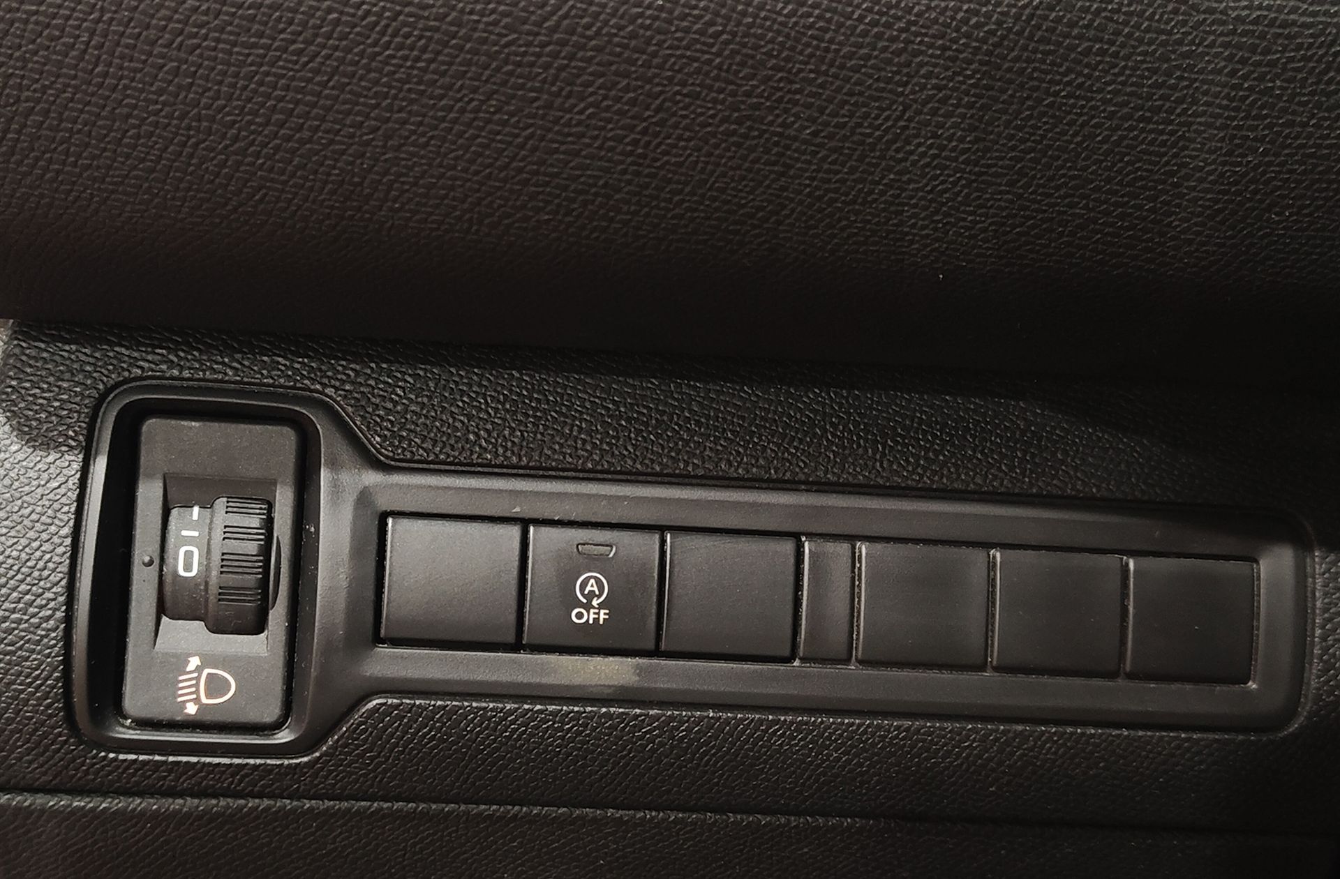Peugeot 308 PureTech 130 Active EAT6 - foto 21