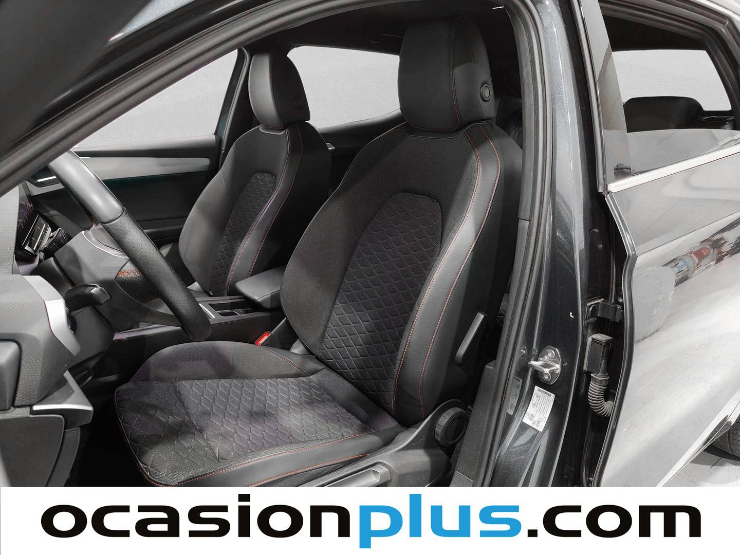 Foto asientos delanteros Seat León Seat León 1.5 TSI S&S FR XM (130 CV)