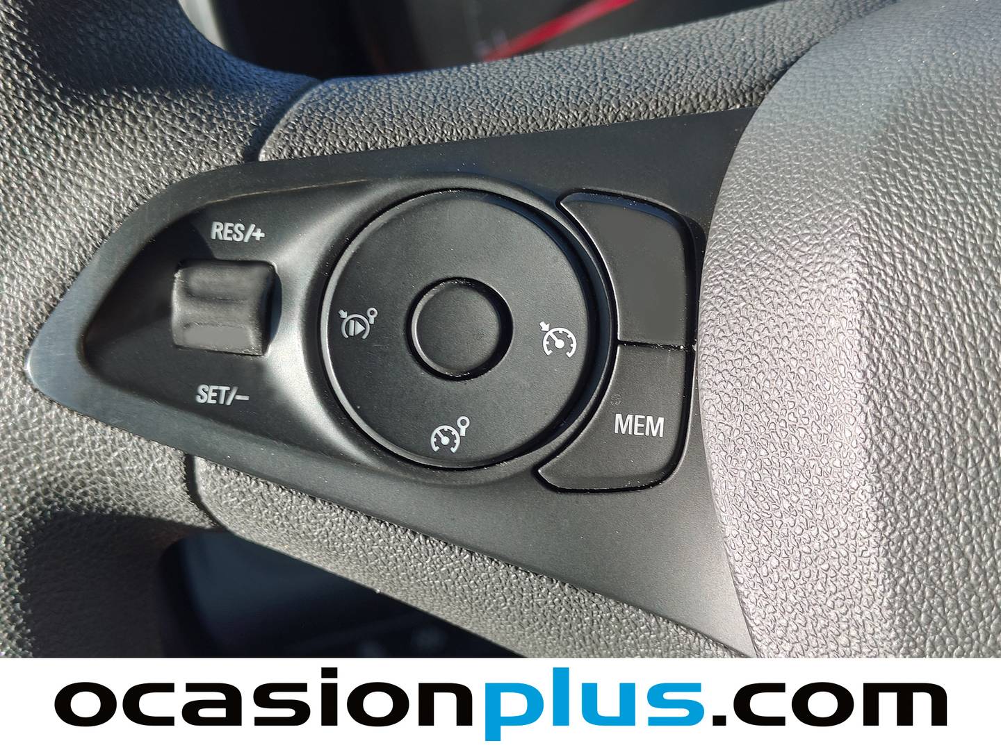 Foto Opel Combo Life Opel Combo Life 1.5 TD Business Edition Plus L1  (102 CV)