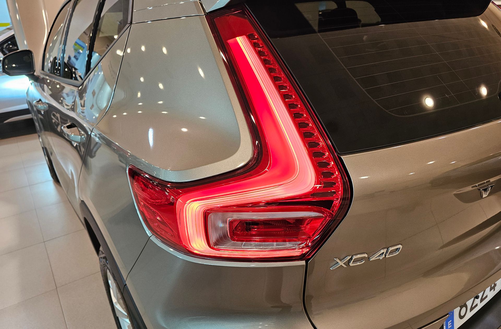 Volvo XC40 T2 Core - foto 14