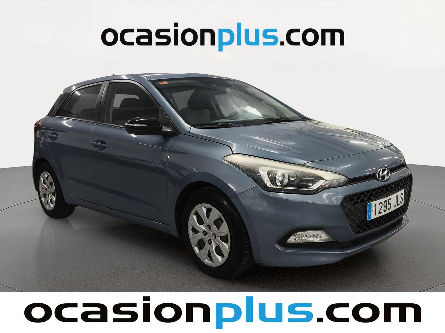 Foto delantera Hyundai i20 Hyundai i20 1.2 MPI Klass (84 CV) derecha