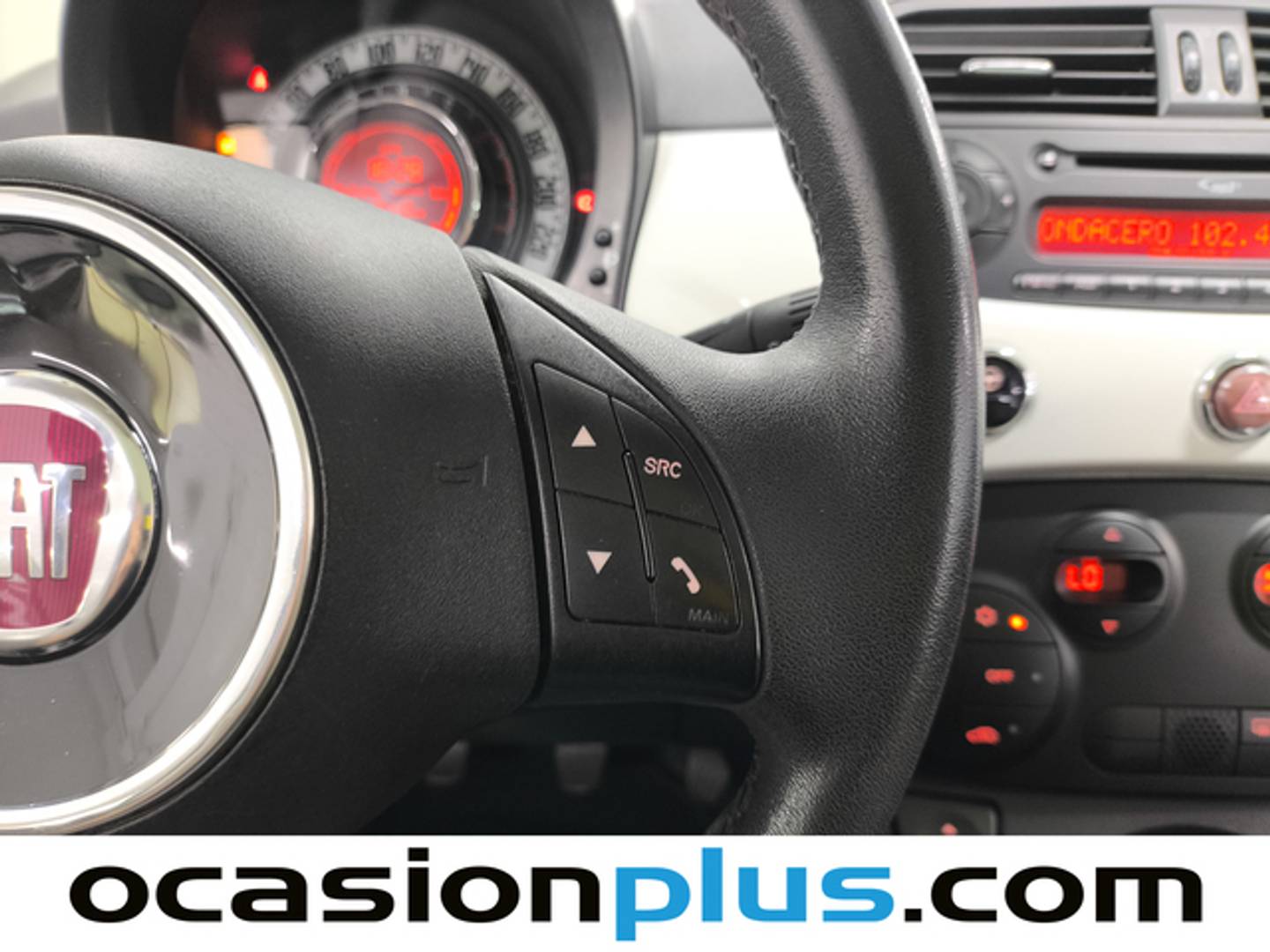 Equipamiento del Fiat 500 Fiat 500 1.2 8v Lounge (69 CV)