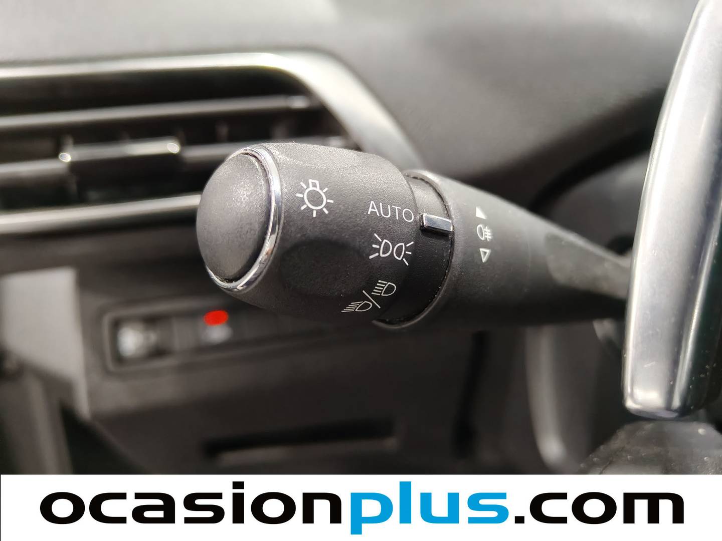 Foto Peugeot 5008 Peugeot 5008 PureTech 130 S&S Allure Pack EAT8 (130 CV) 7 Plazas