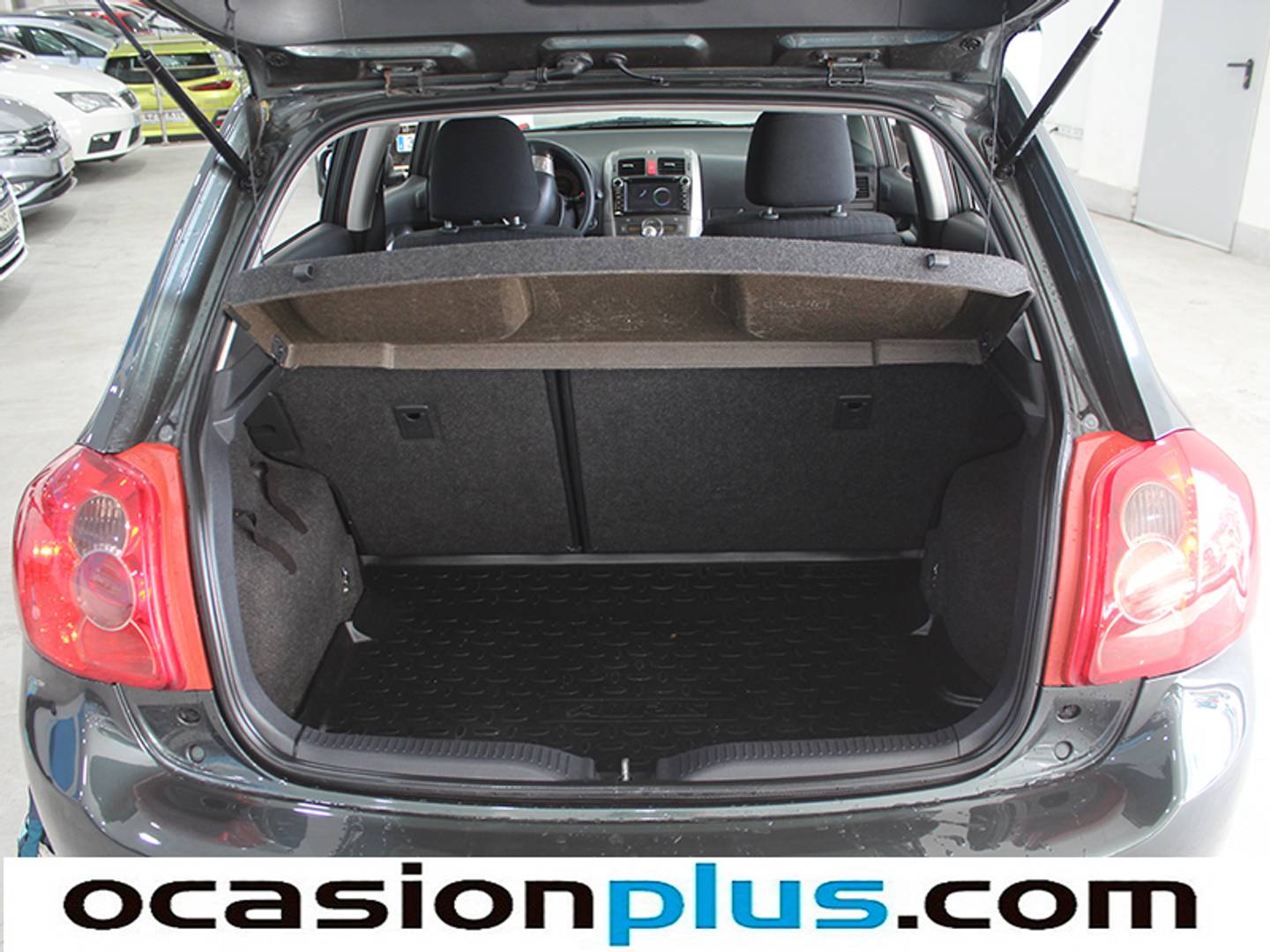 Foto Toyota Auris Toyota Auris 2.0 D-4D Sol (126 CV)