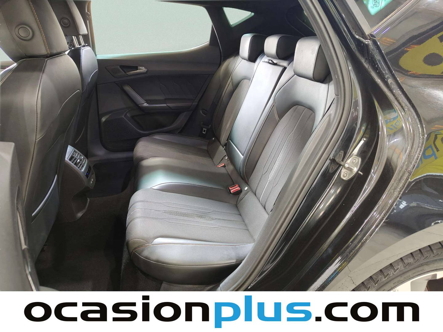 Foto asientos traseros Cupra León Cupra León 1.5 eTSI DSG (150 CV)