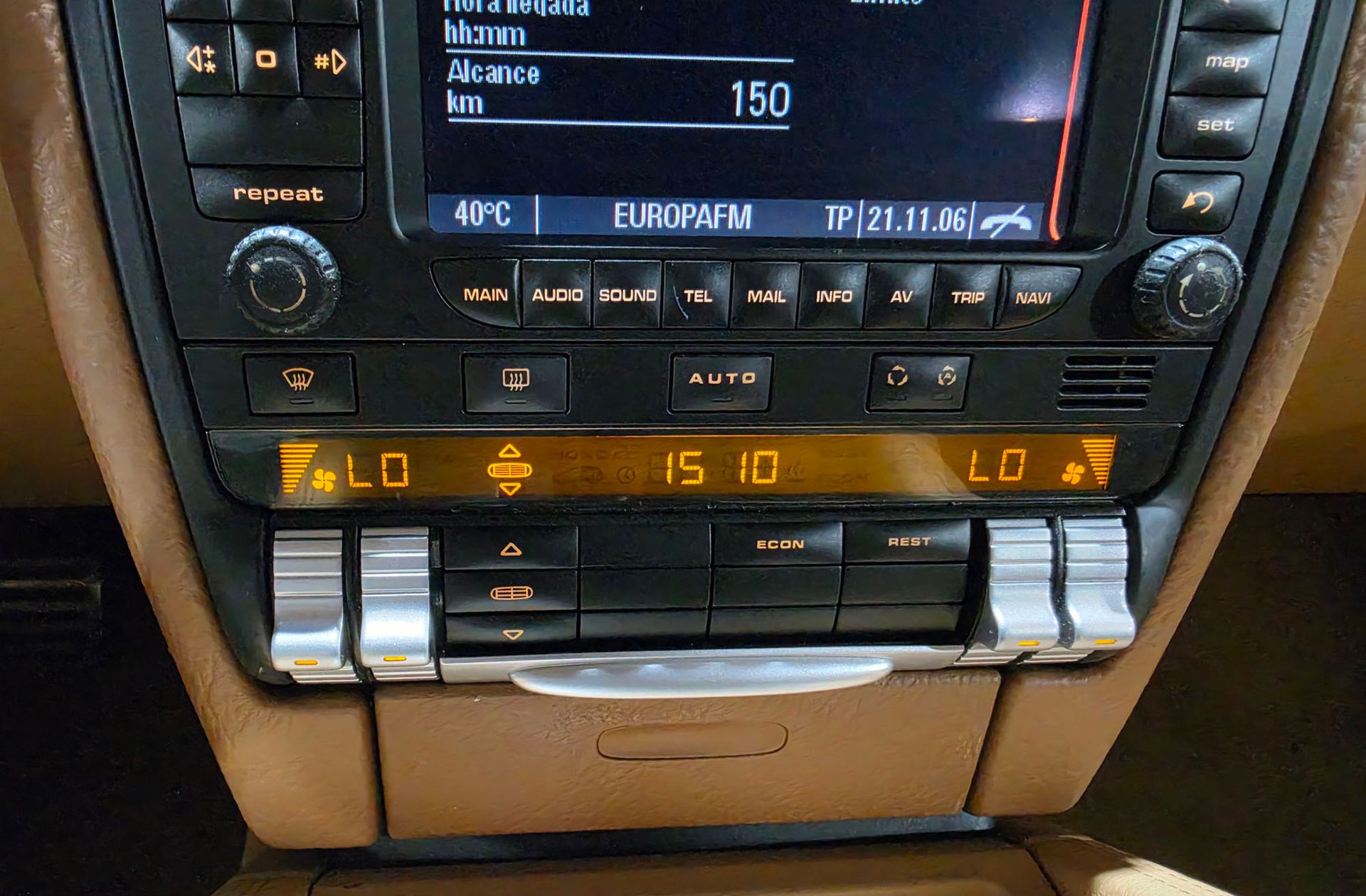 Porsche Cayenne S - foto 33