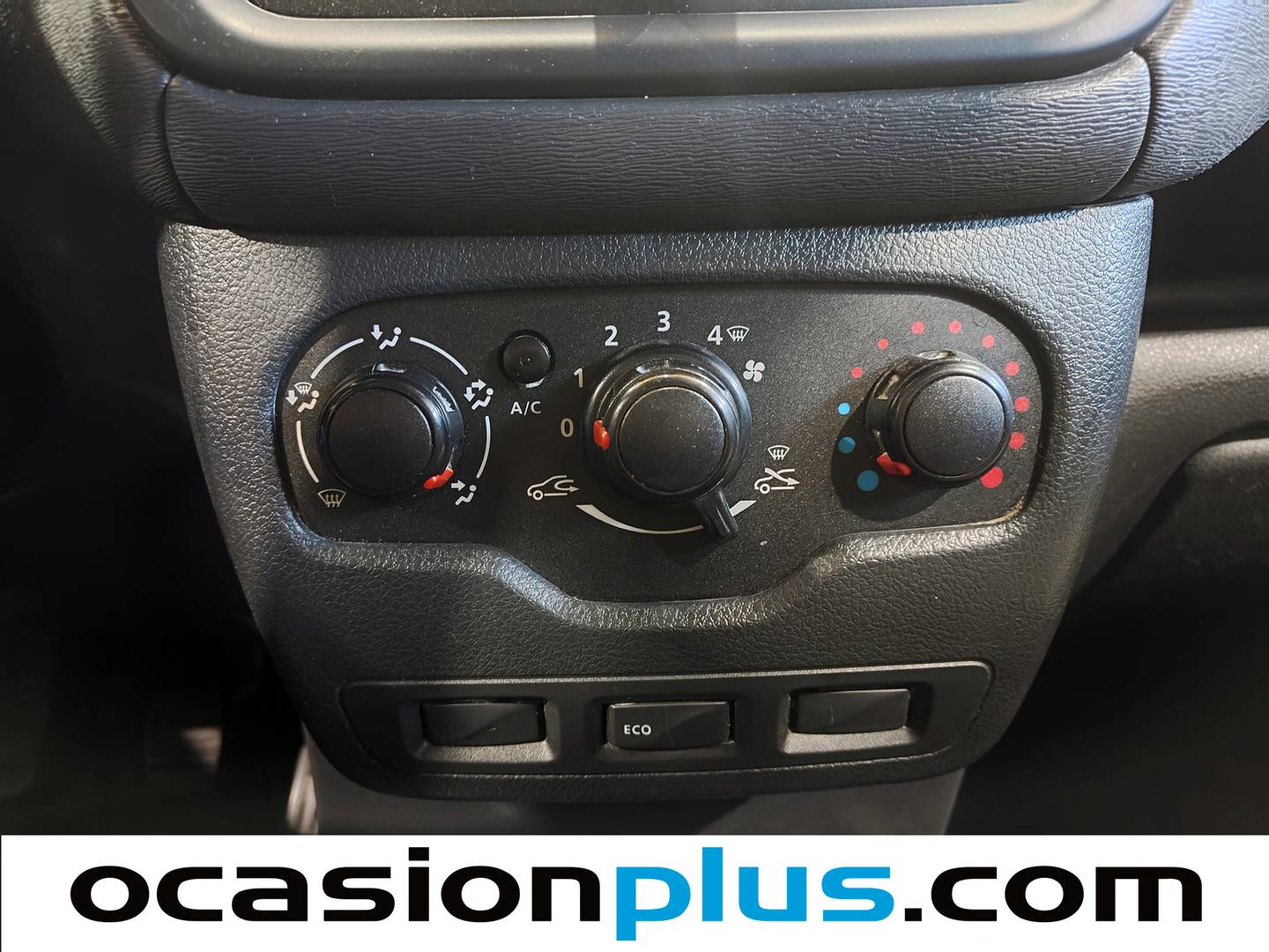 Equipamiento del Dacia Dokker Dacia Dokker Van Essential dCi (75 CV)