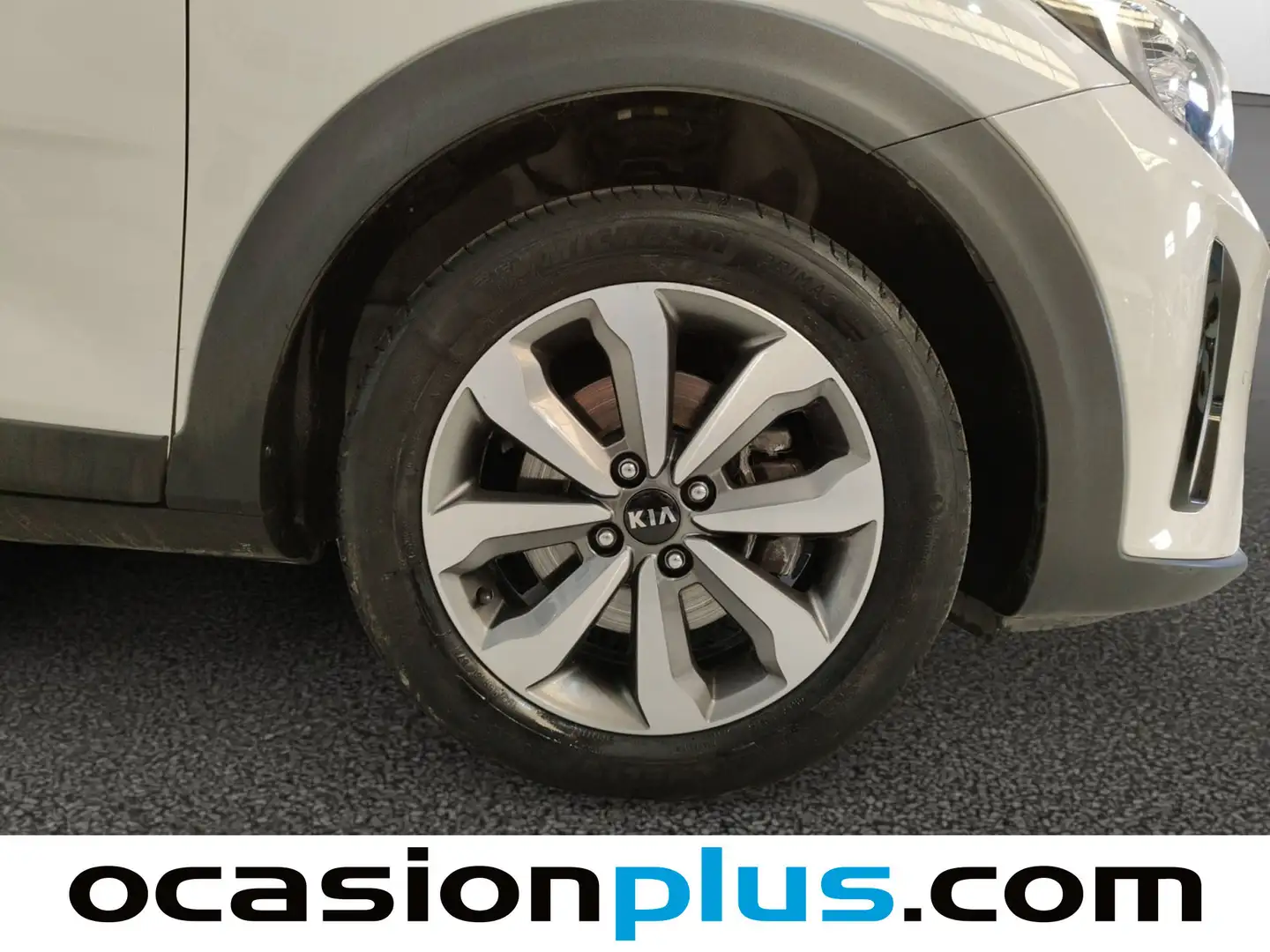 Foto KIA Stonic Kia Stonic 1.0 T-GDi MHEV Drive DCT (120 CV)