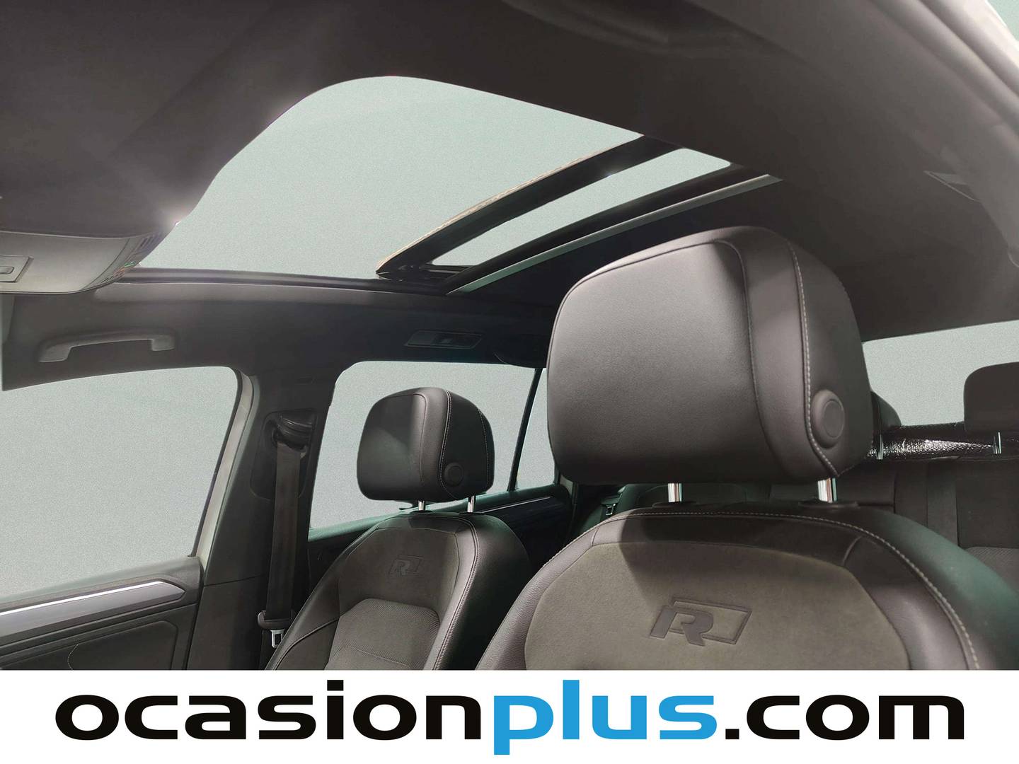 Equipamiento del Volkswagen Tiguan Volkswagen Tiguan Sport 1.5 TSI (150 CV) DSG Pack R-Line