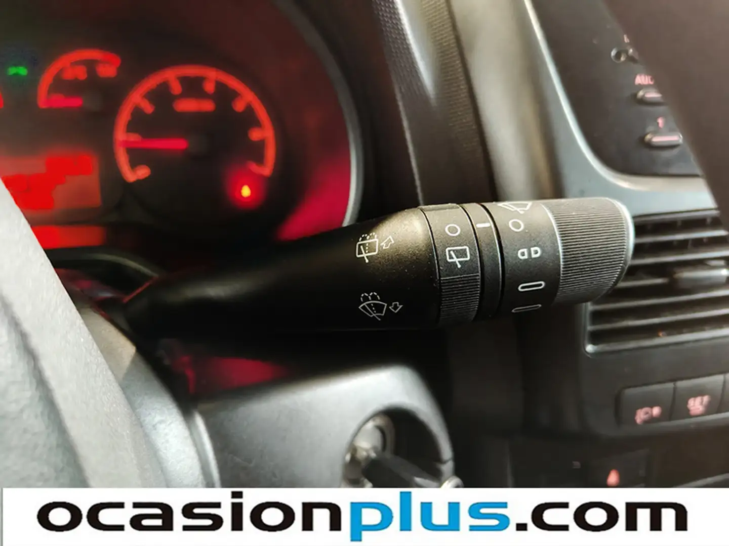 Foto Opel Combo Opel Combo Tour 1.3 CDTI Expression L1 H1 (90 CV)