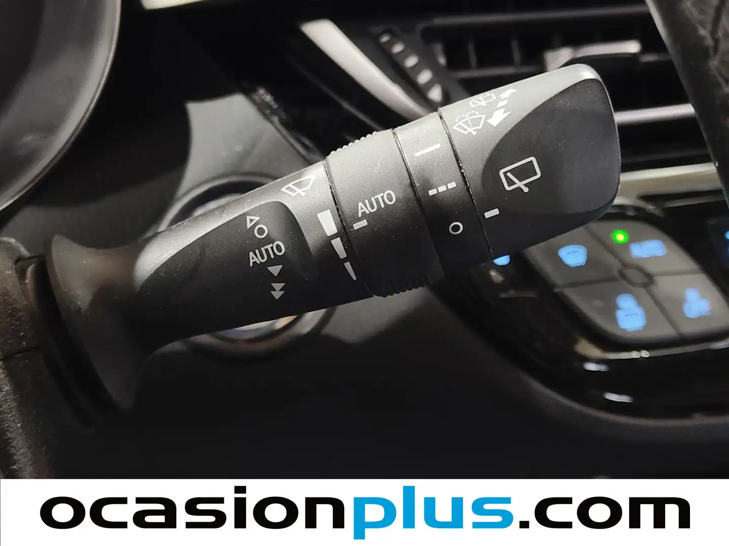 Foto Toyota C-HR Toyota C-HR 1.8 125H Style Plus (122 CV)