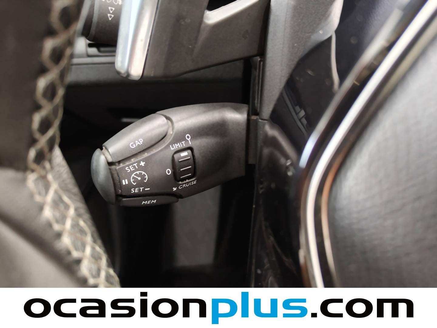 Peugeot 3008 Peugeot 3008 PureTech 130 Allure EAT8 (130 CV) gasolina