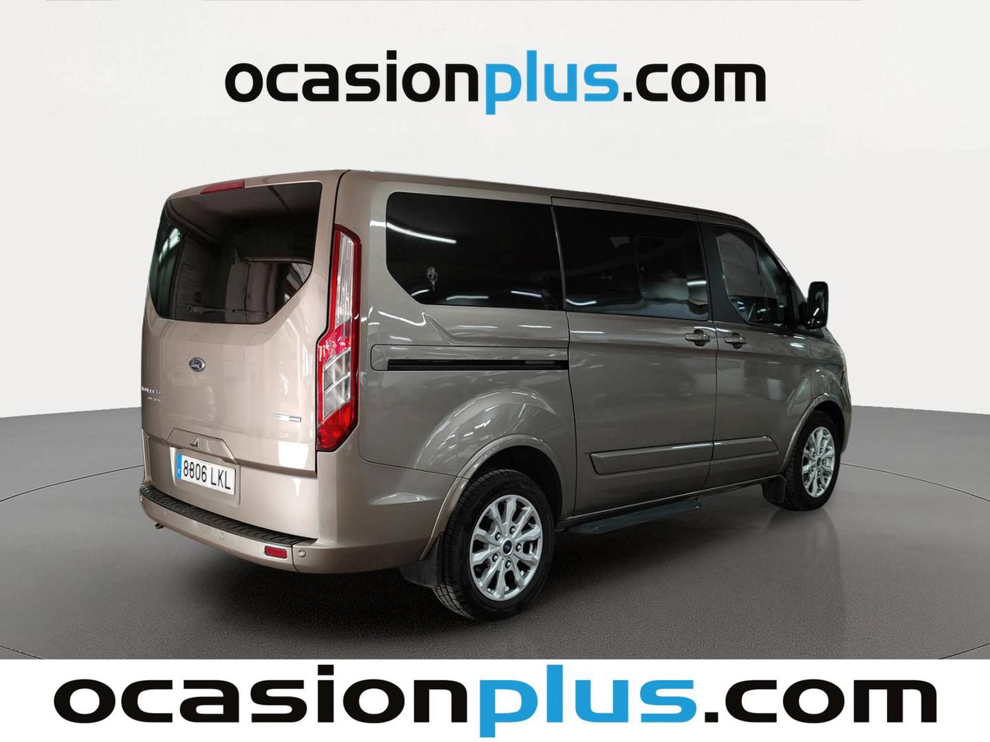 Foto trasera Ford Tourneo Custom Ford Tourneo Custom 2.0 Ecoblue Hybrid L1 Titanium (130 CV) 9 Plazas derecha