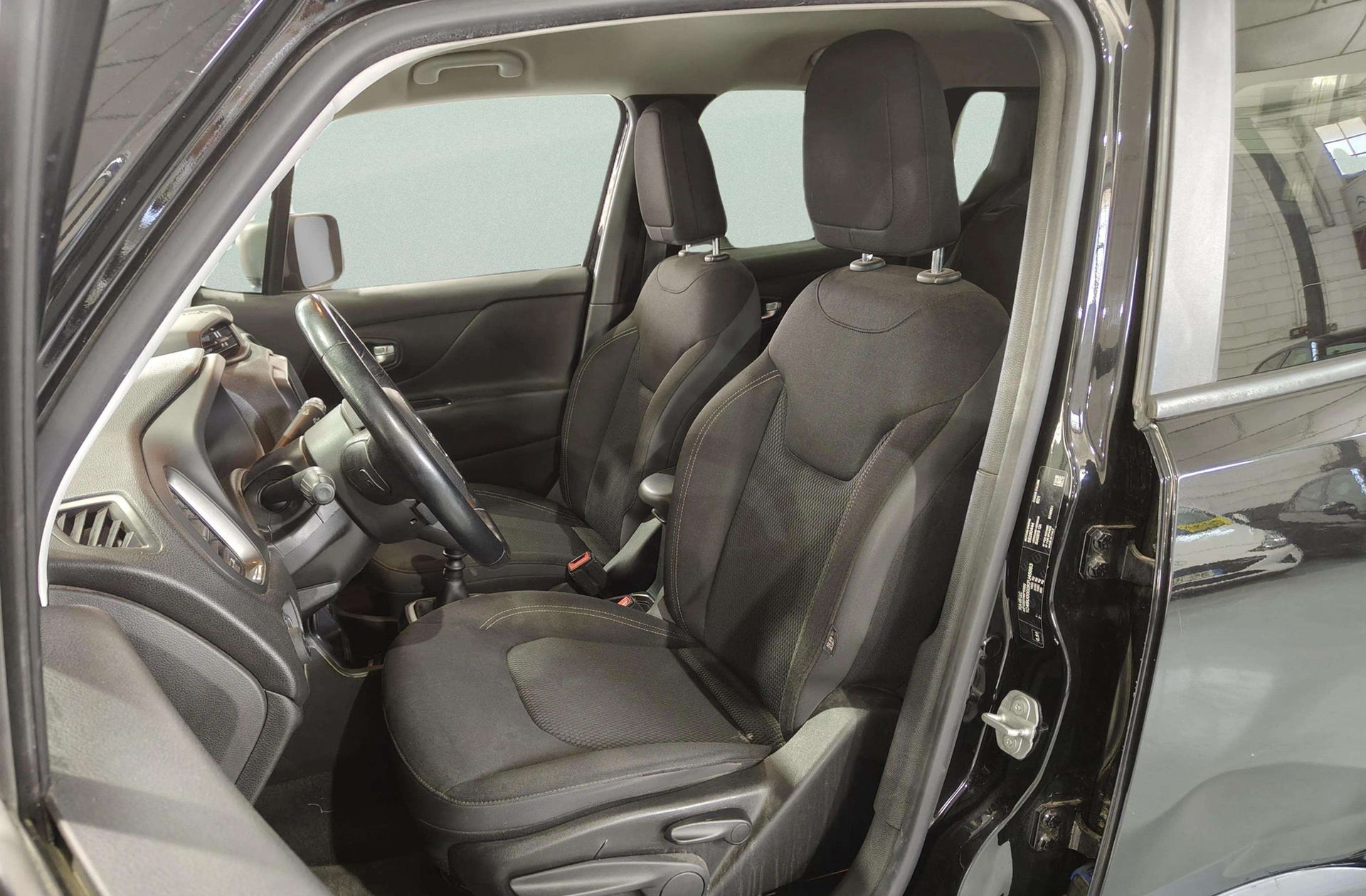 Jeep Renegade 1.6 MultiJet Limited 4x2 - foto 11